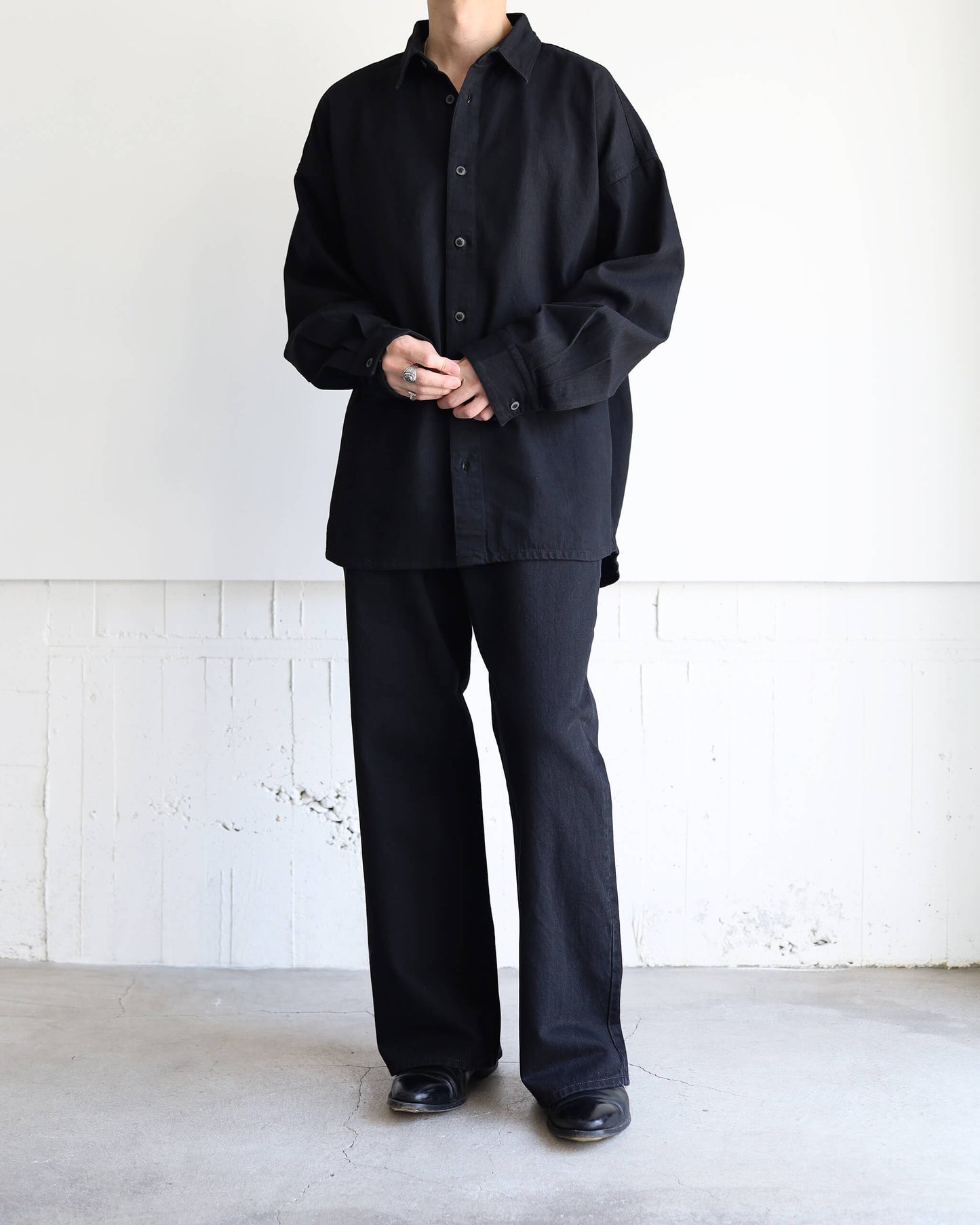 CLIO SHIRT "BLACK"