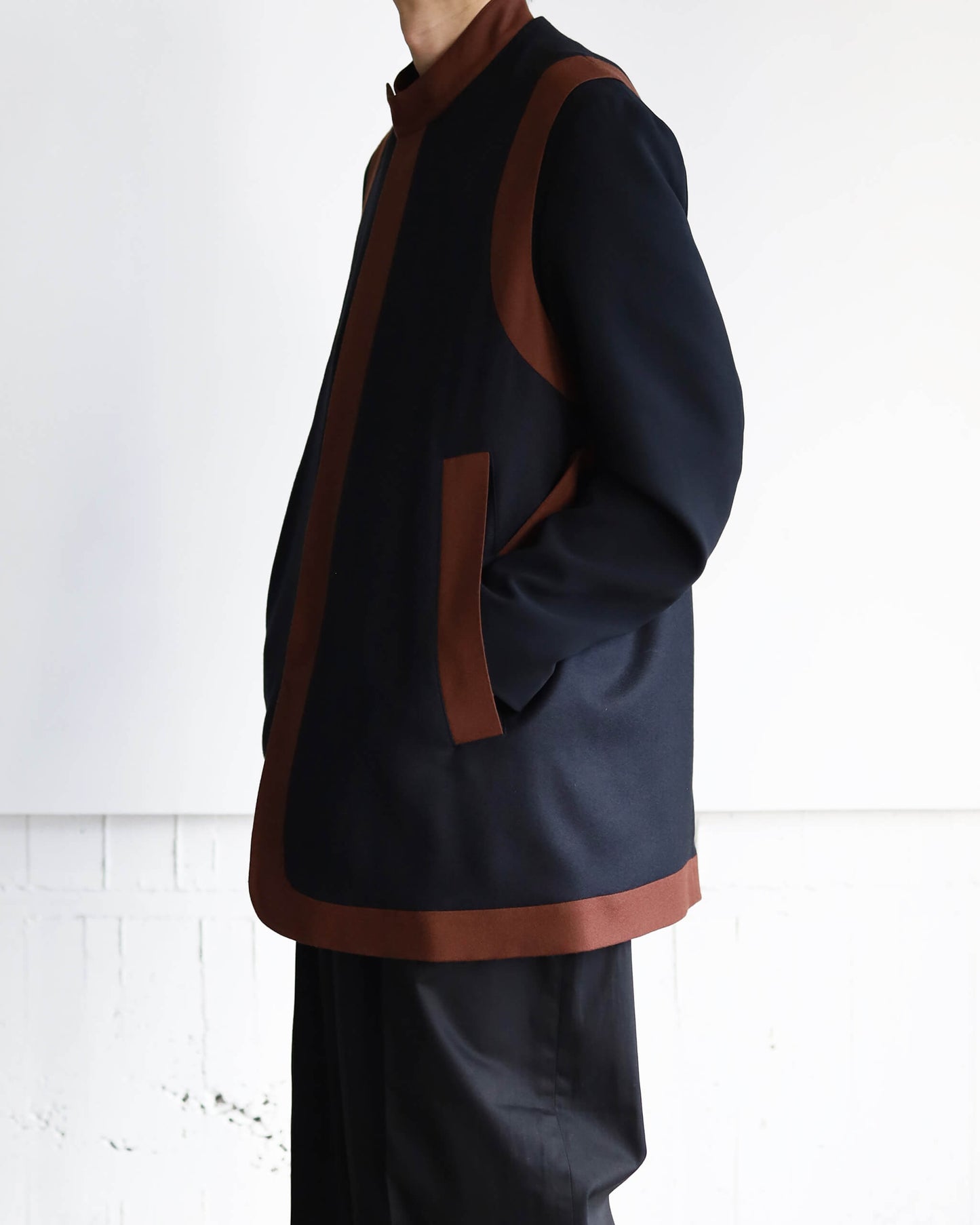 FRAME WAISTCOAT "BLACK × BROWN"