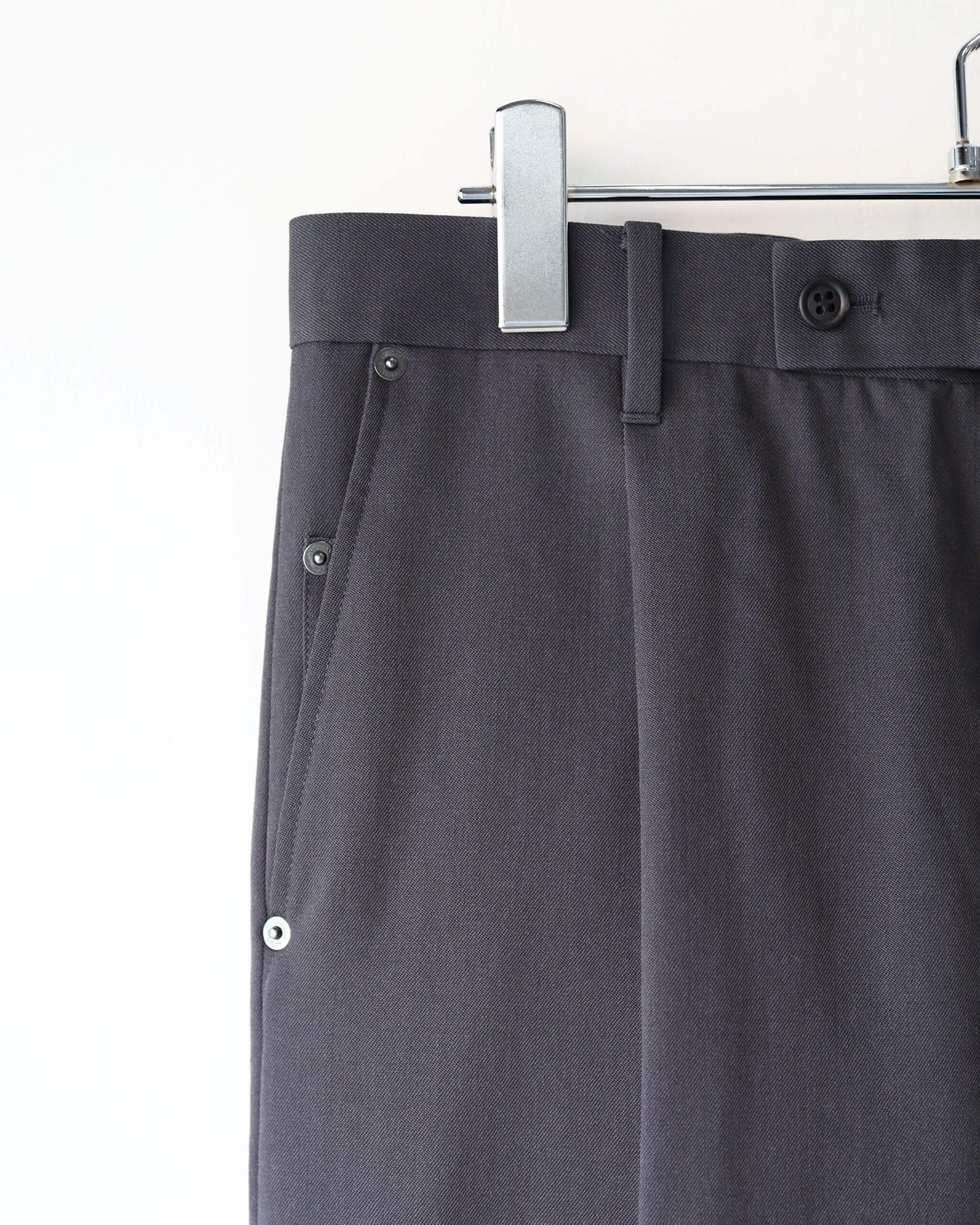 SINGLE TUCK WIDE TROUSER "Charcoal"