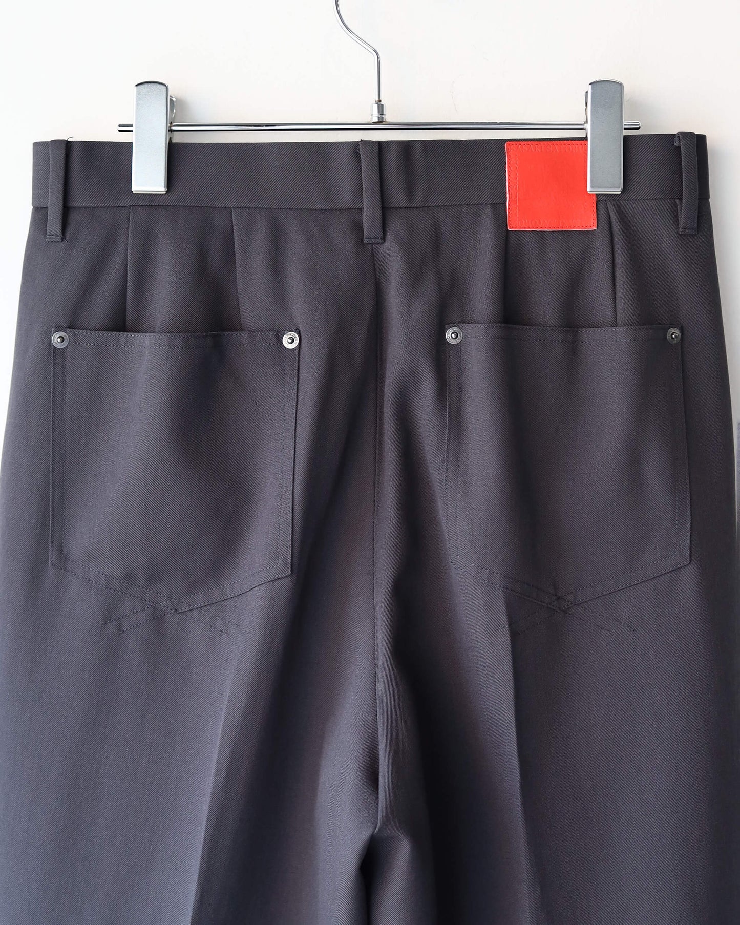 SINGLE TUCK WIDE TROUSER "Charcoal"