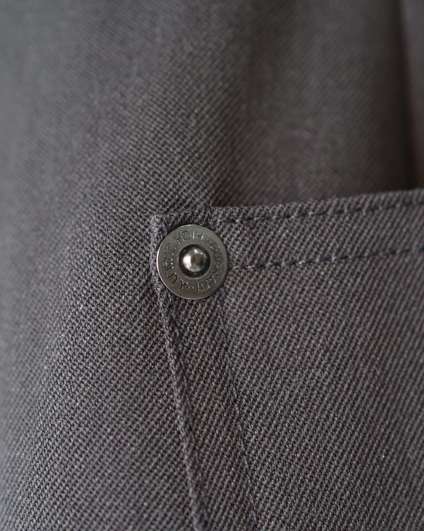 SINGLE TUCK WIDE TROUSER "Charcoal"