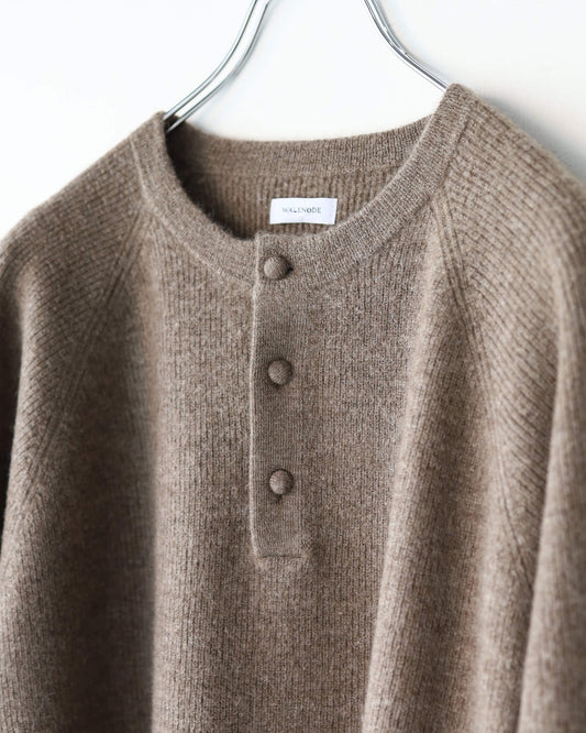 Innocent YAK Henley-neck sweater "Mocha"