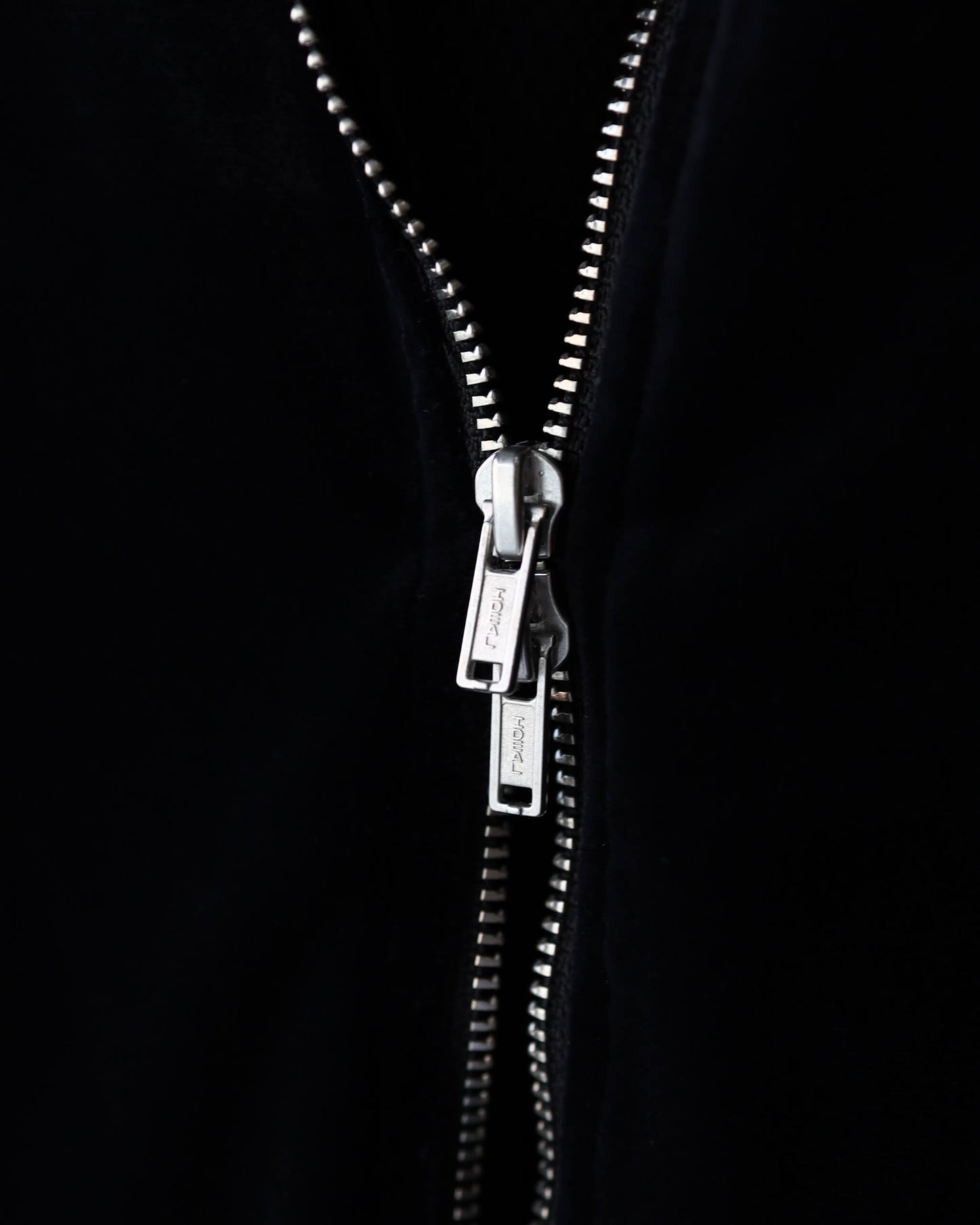 TRACK JACKET VELOURS "BLACK"