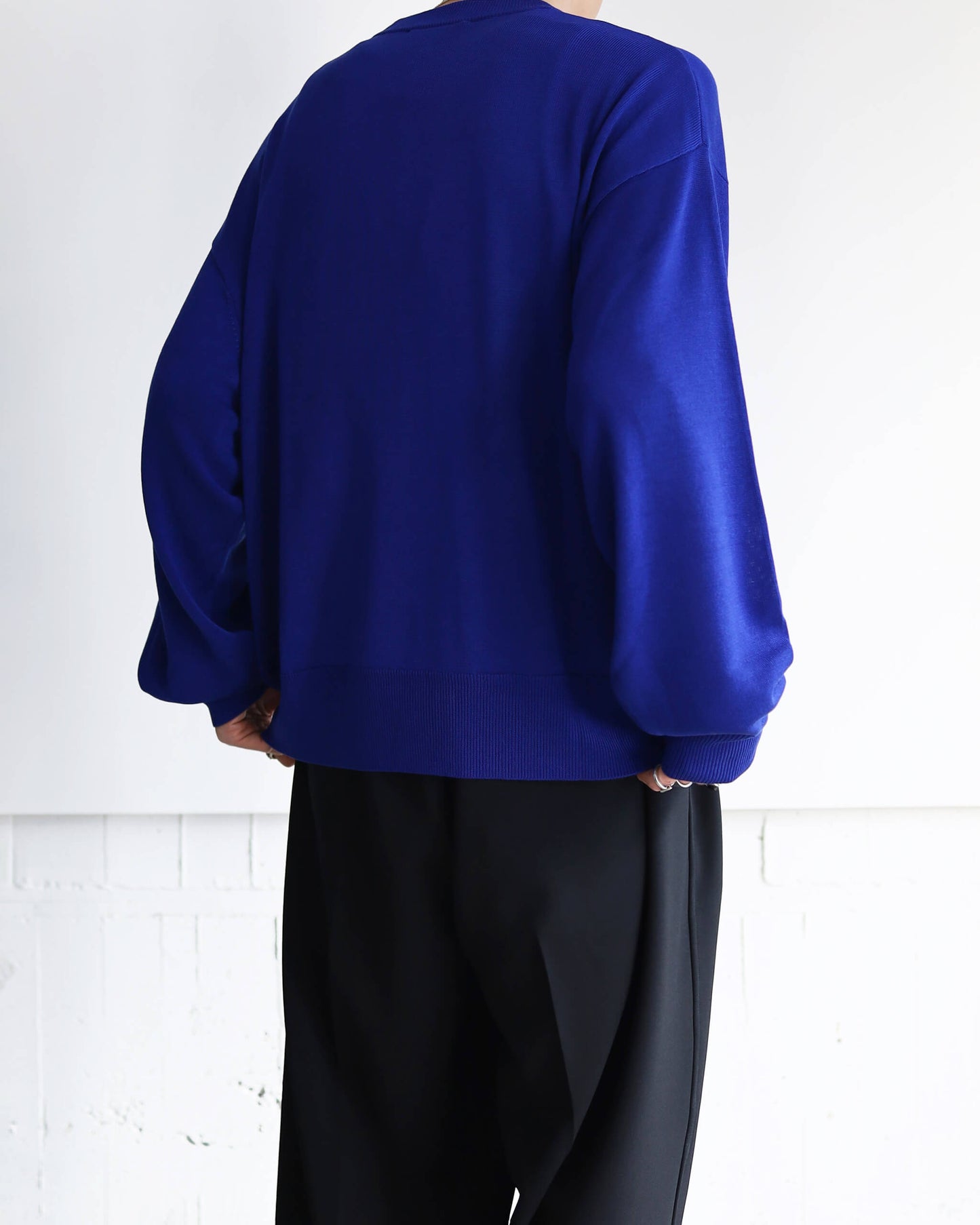CREW-NECK SWEATER "BLUE"