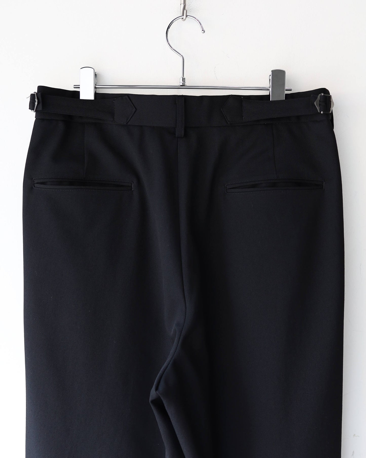 TWO TUCK BAGGY TROUSERS 2/60 WASHER WOOL GABARDINE "BLACK"