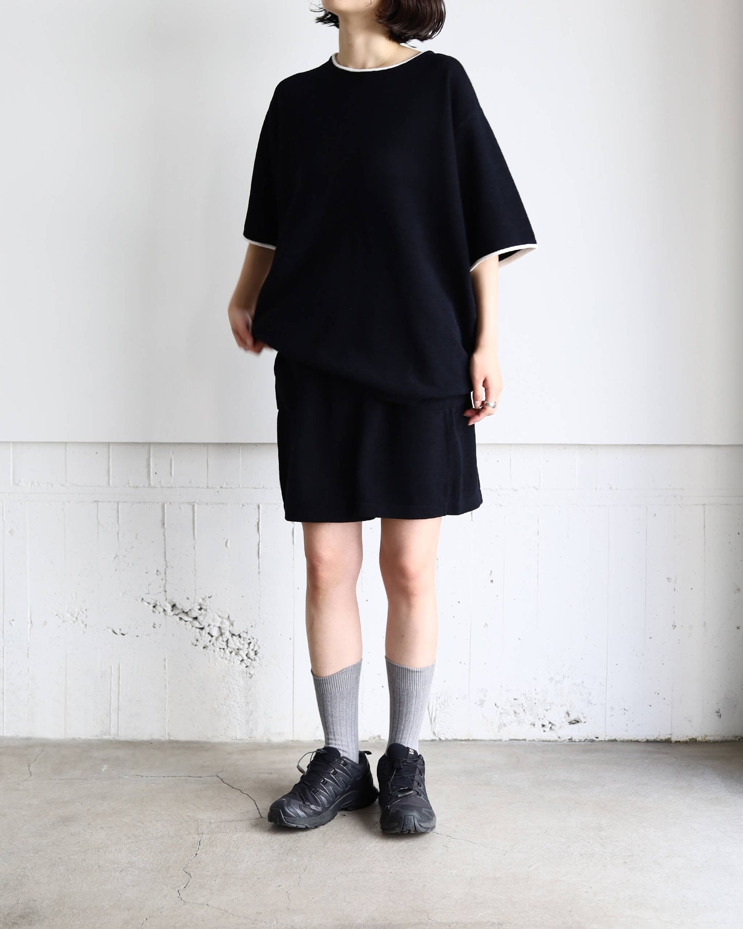 Cotton cashmere pile Half sleeve T "Black"