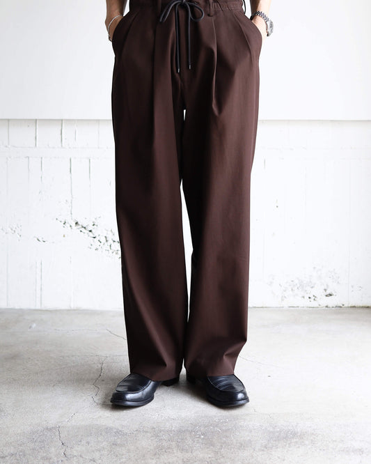 DOUBLE PLEATED EASY TROUSERS ORGANIC COTTON GABARDINE "OLIVE DRAB"