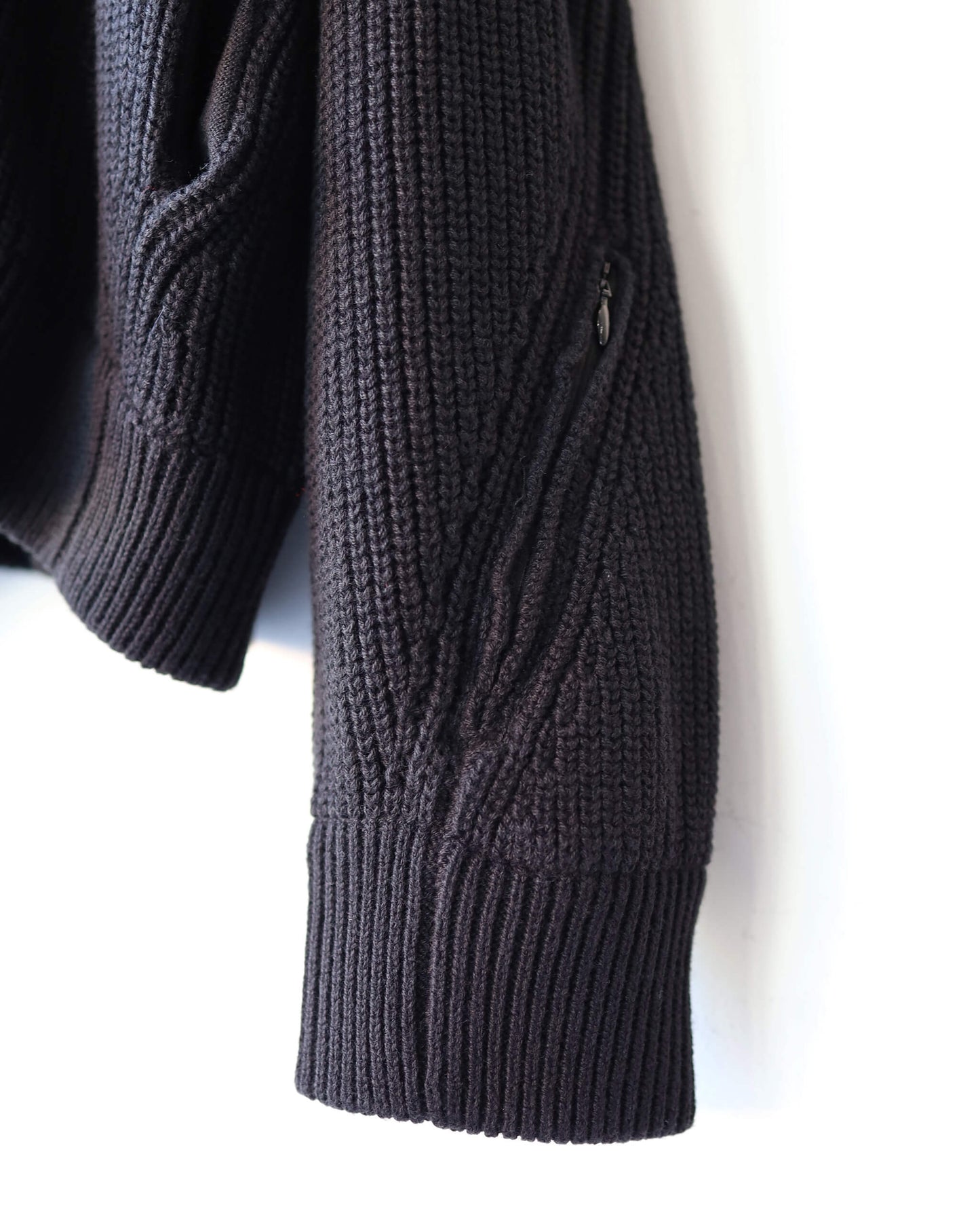 KNIT BLOUSON "BLACK"