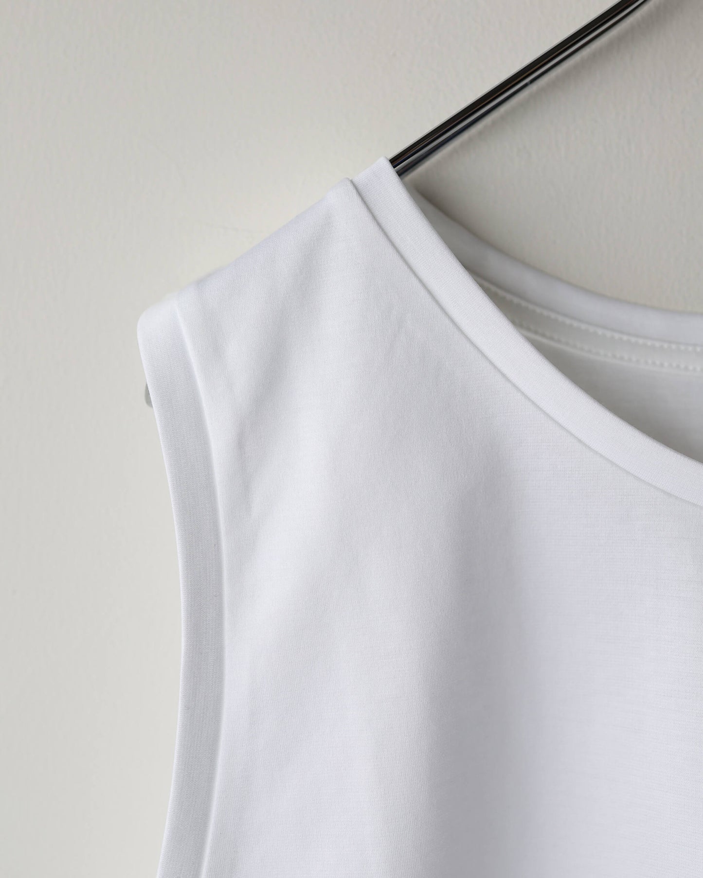 EXTRA FINE TANK TOP "WHITE"