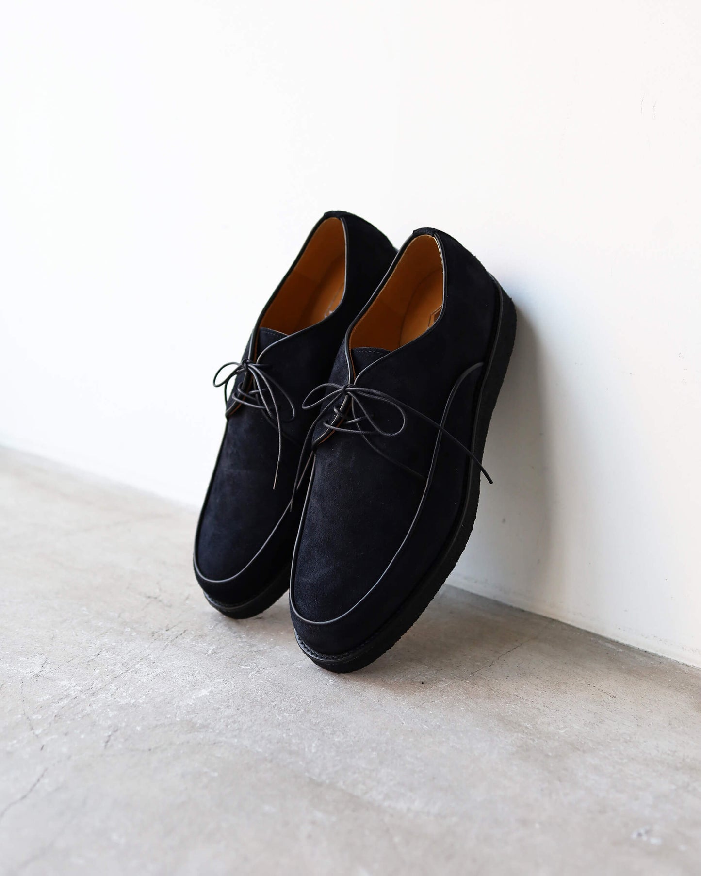 TRIM CREEPER "BLACK"