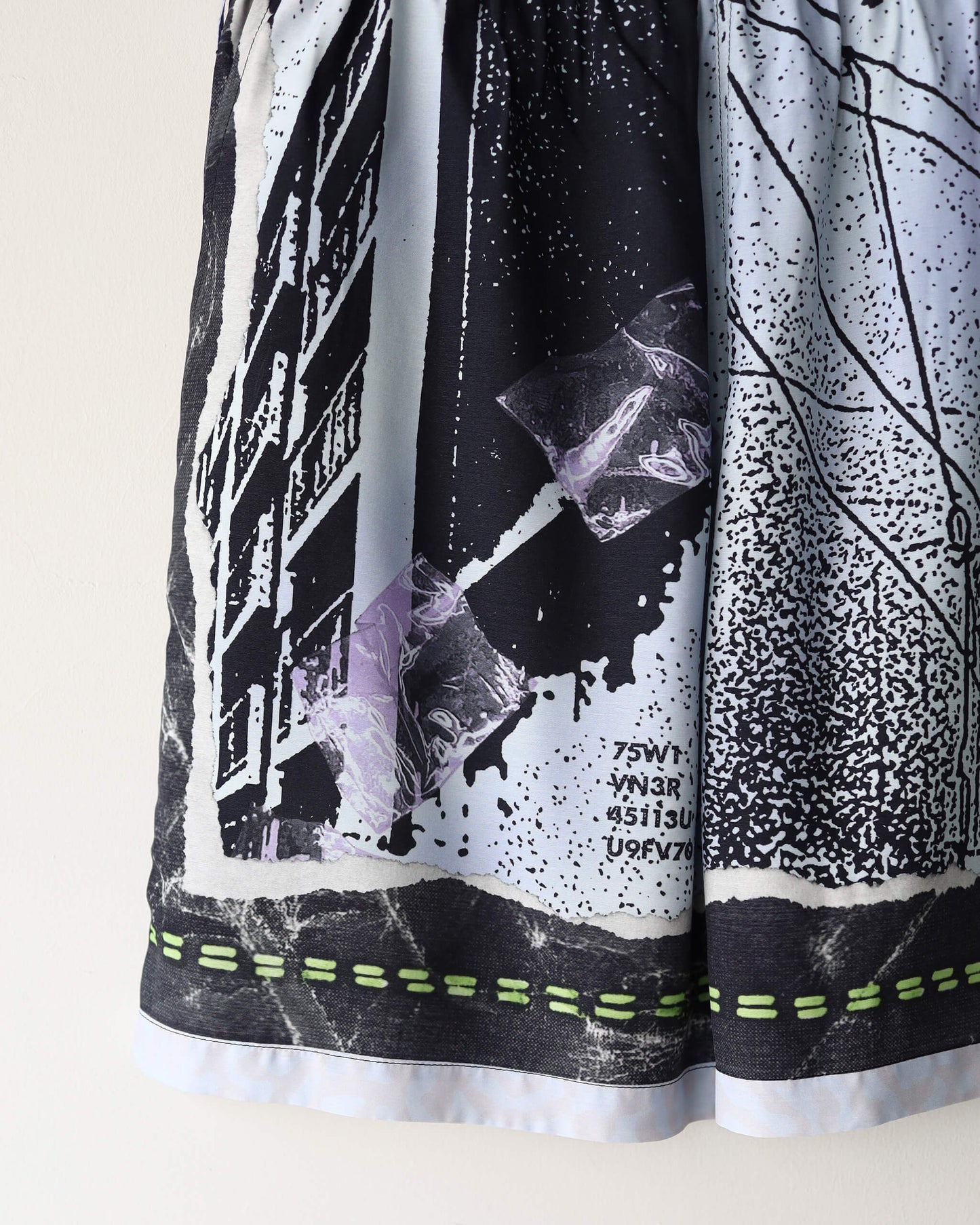 CODE SUMMER SHORTS "SAX"