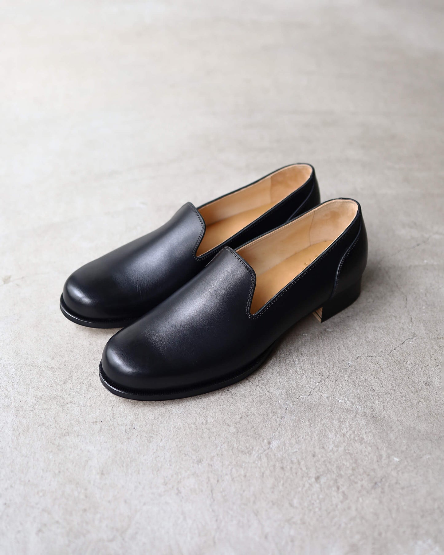 Norm - Calf "Black"
