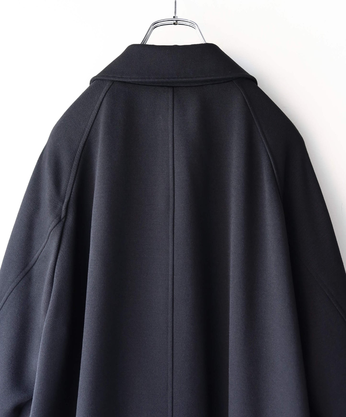HUNTER COAT POLWARTH TUXEDO CLOTH "BLACK"