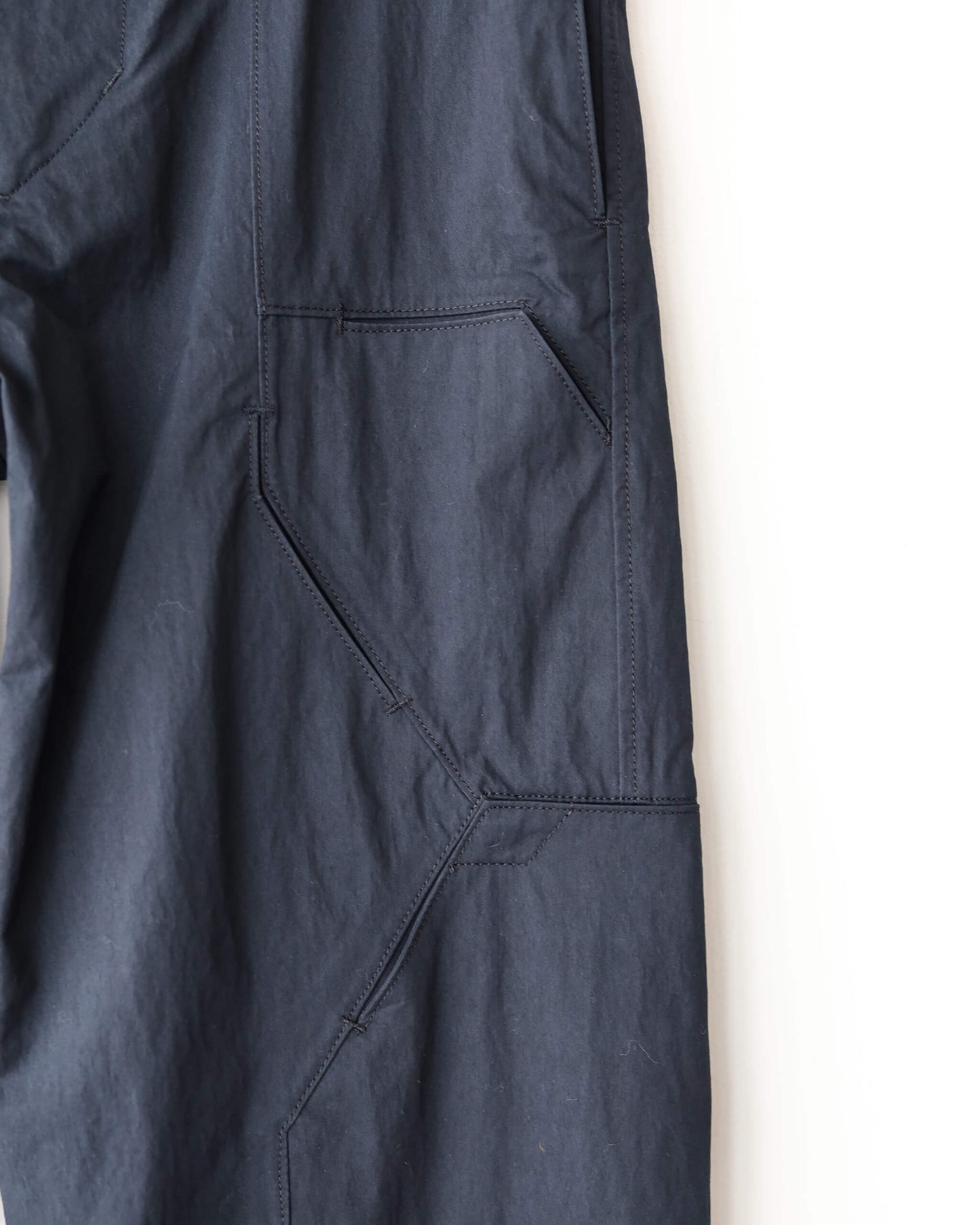 12Pocket Panel TRS "Black"