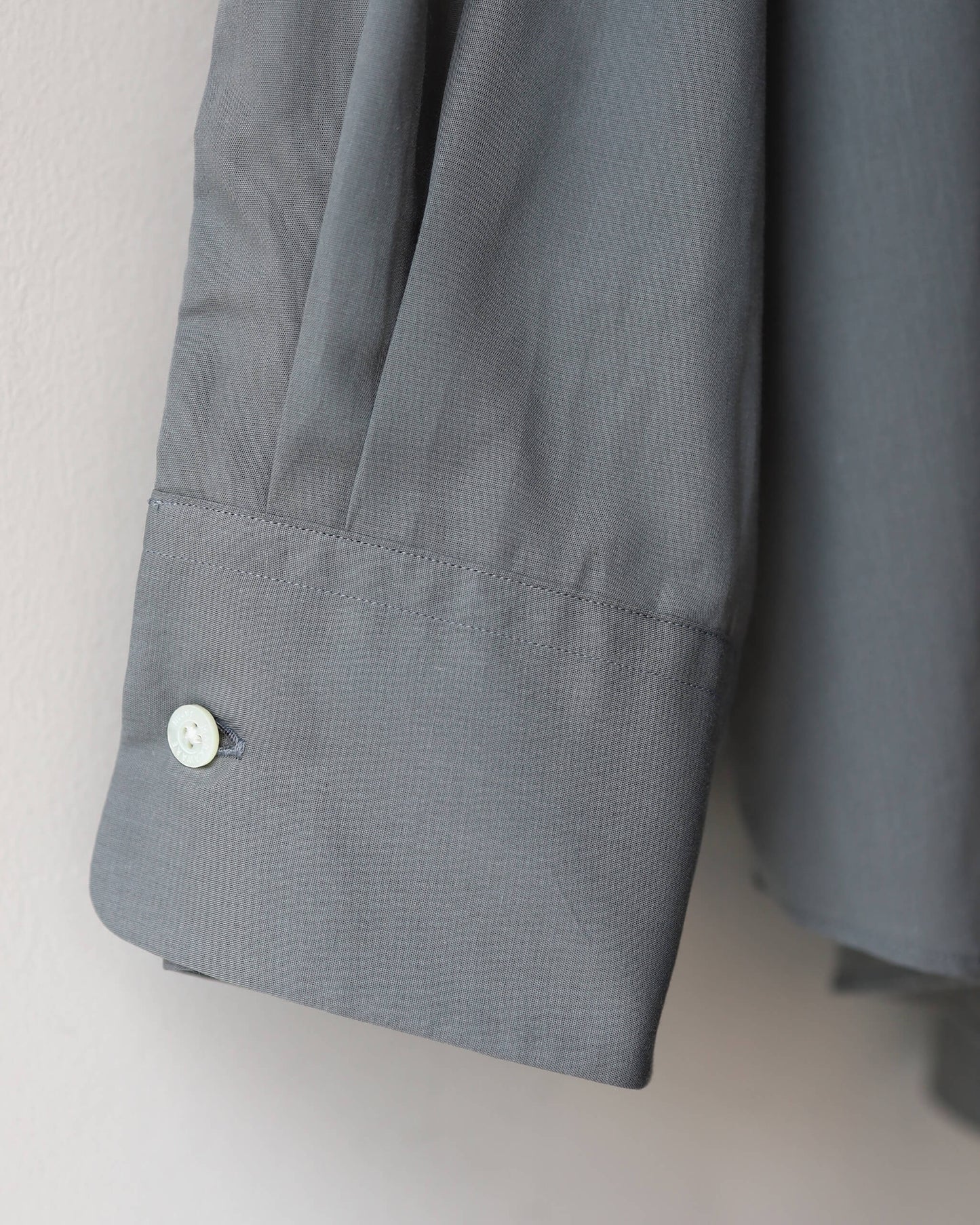 COMFORT FIT SHIRT PERUVIAN PIMA POPLIN "DOLPHIN GRAY"