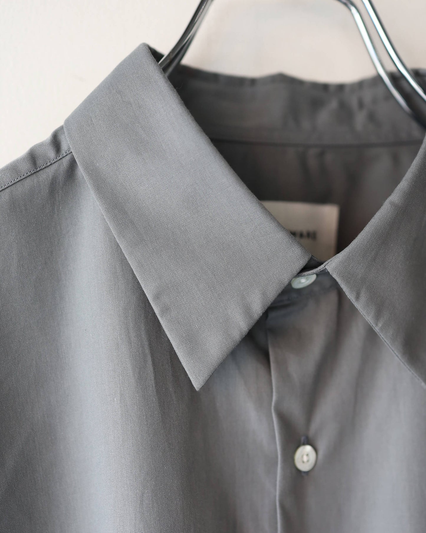 COMFORT FIT SHIRT PERUVIAN PIMA POPLIN "DOLPHIN GRAY"
