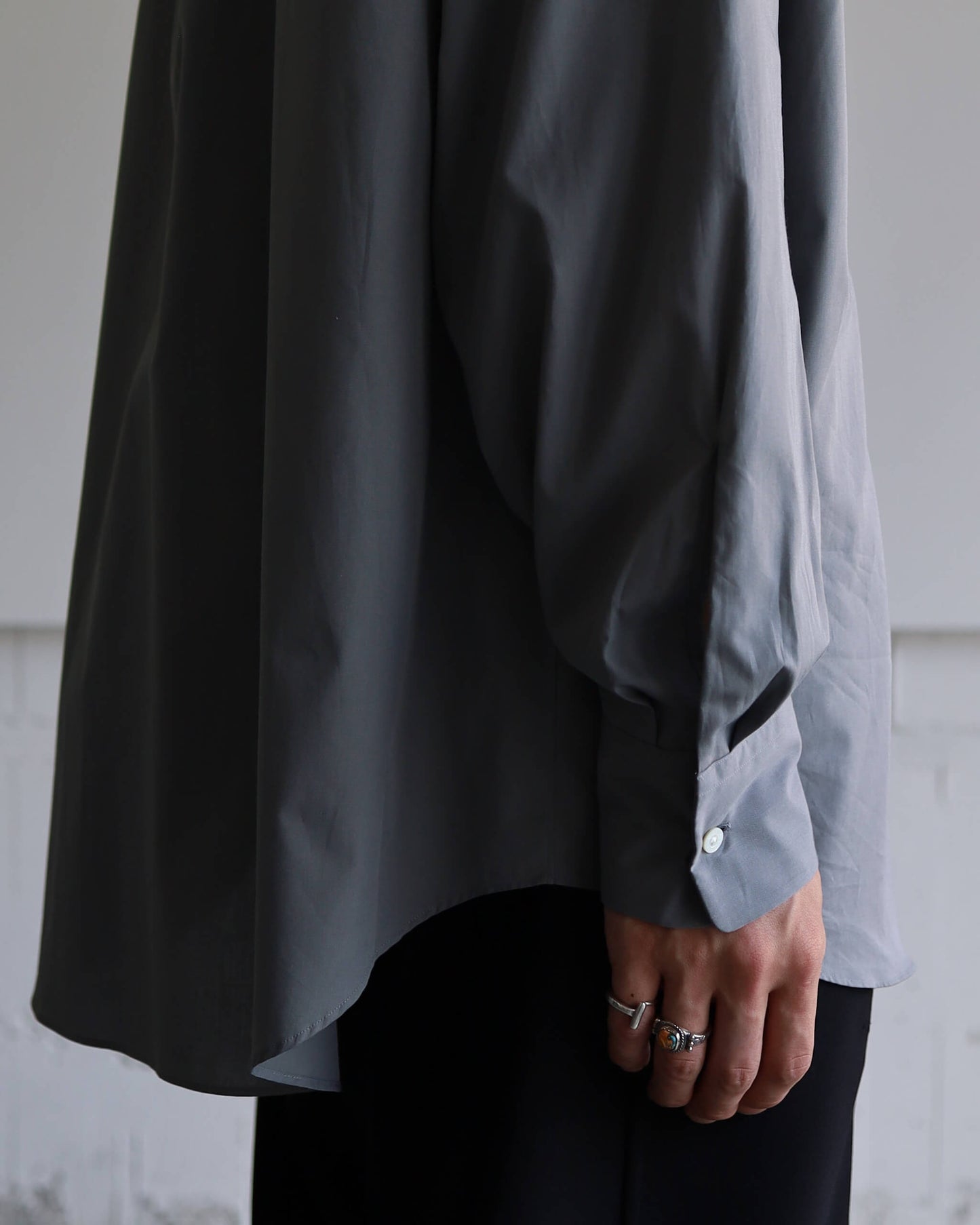 COMFORT FIT SHIRT PERUVIAN PIMA POPLIN "DOLPHIN GRAY"