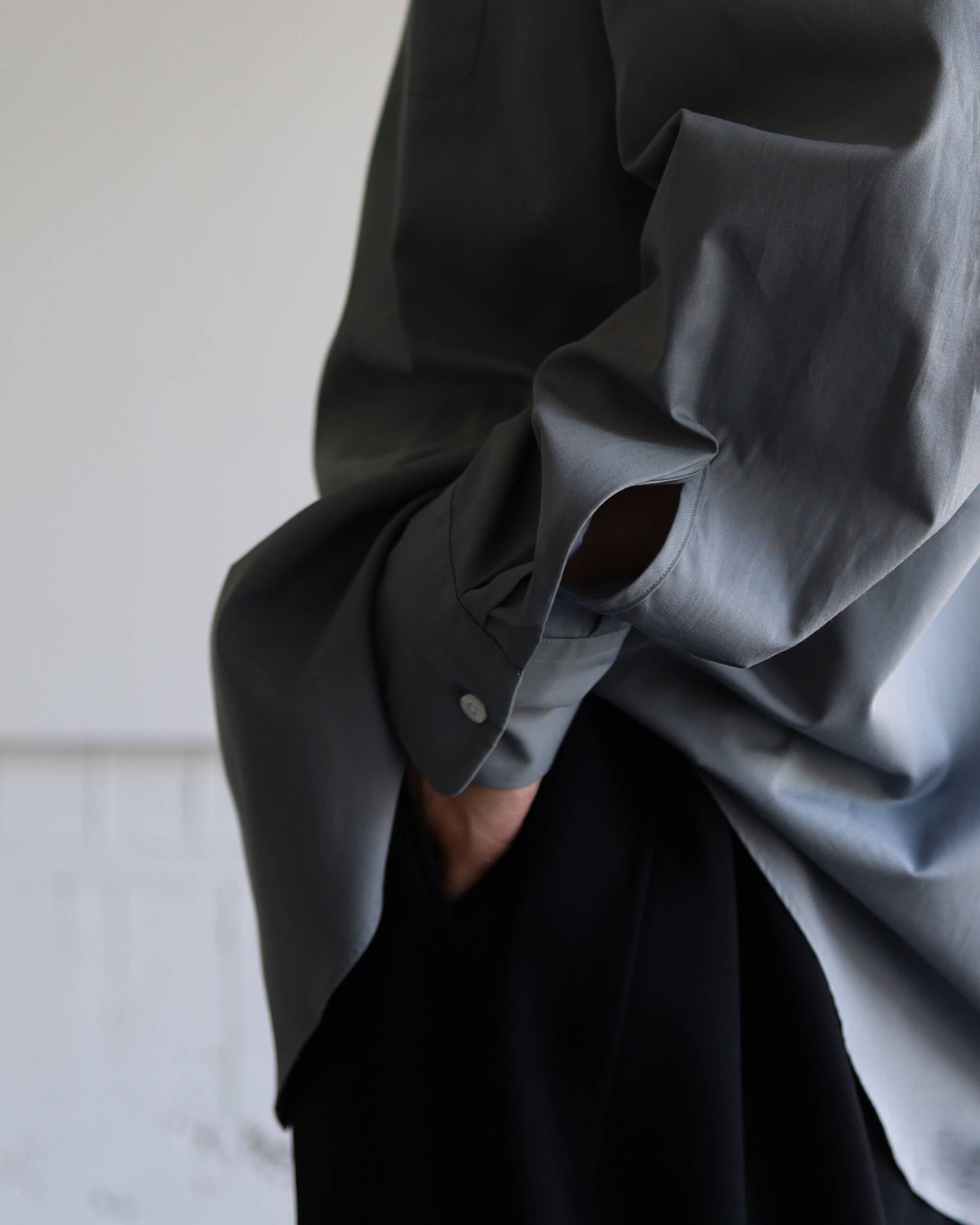 COMFORT FIT SHIRT PERUVIAN PIMA POPLIN "DOLPHIN GRAY"