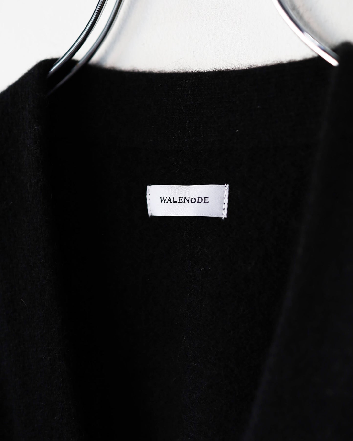 Innocent YAK Cardigan "Black"