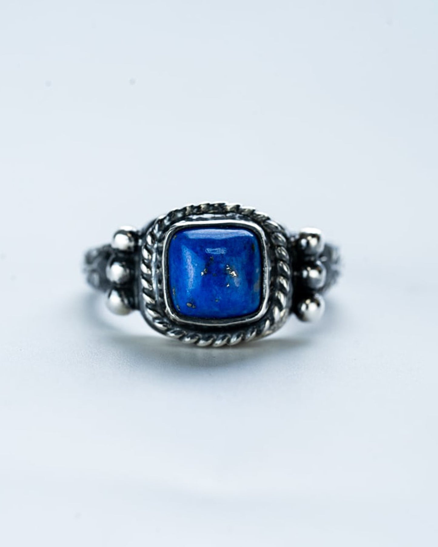 Native Square Signet Ring "lapis lazuli" [R-99]
