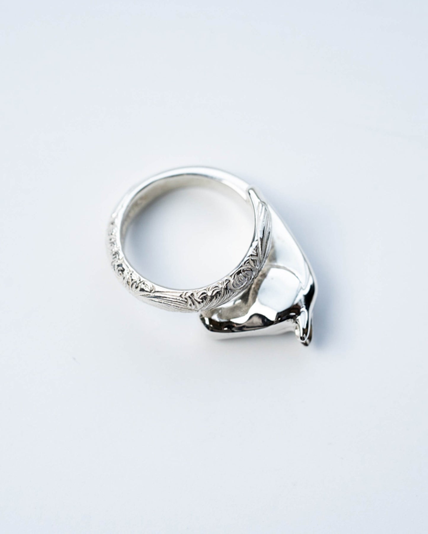 Horse ring (arabesque) [R-079]