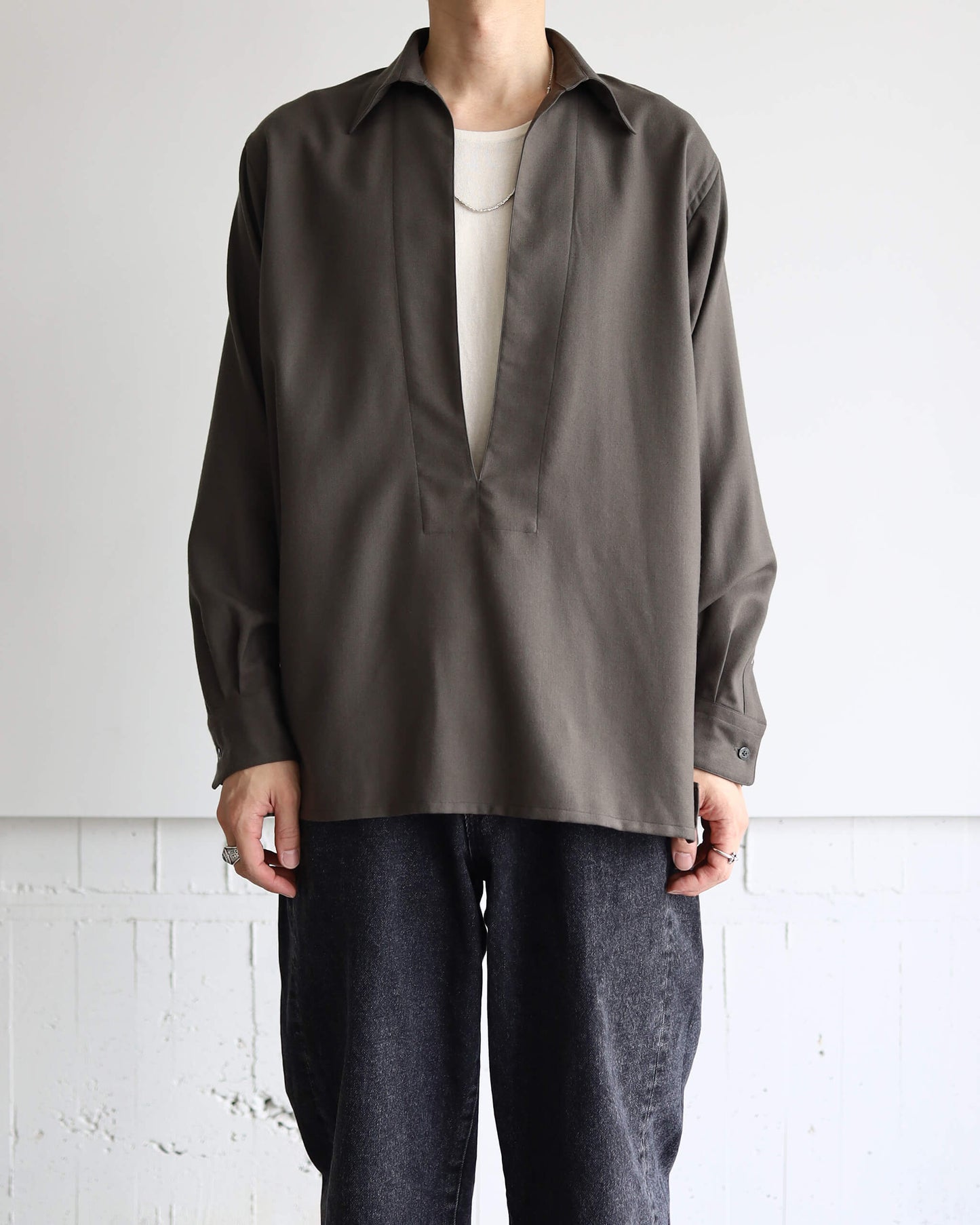 VAREUSE SHIRT 2/80 ORGANIC WOOL VIYELLA "OLIVE"