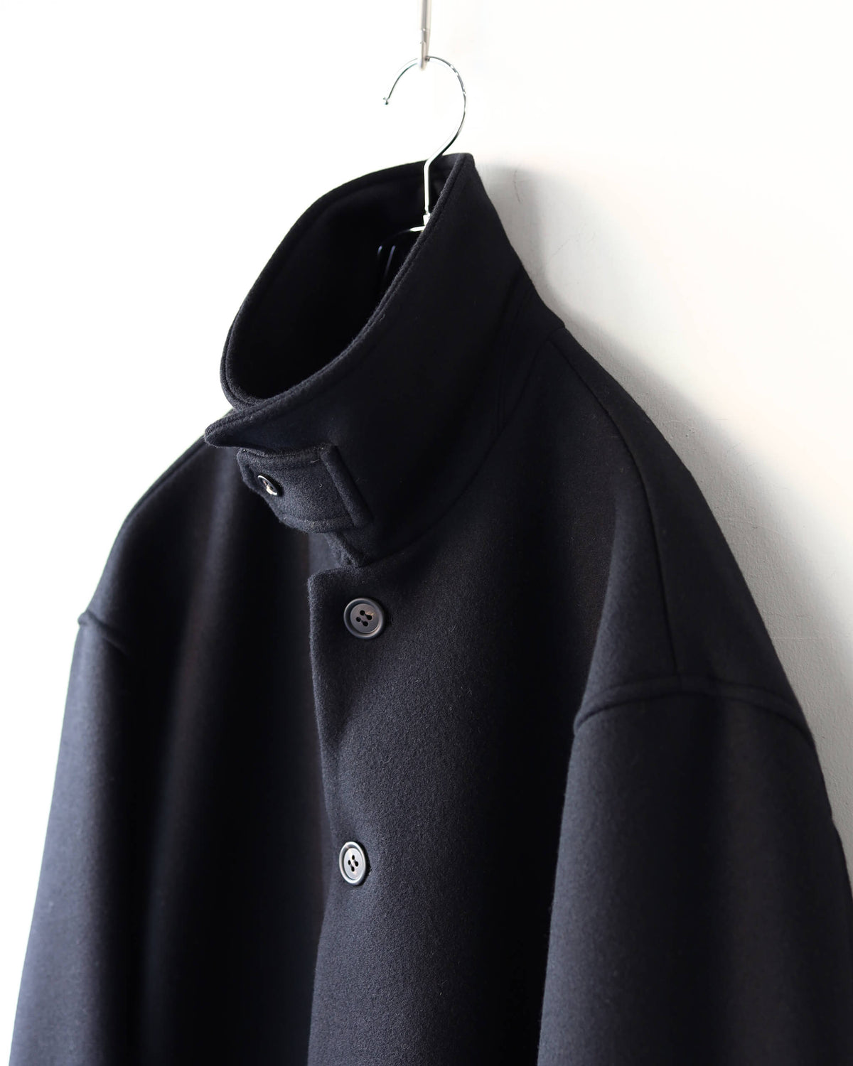 LONG REACH SOUTIEN COLLAR COAT "BLACK"