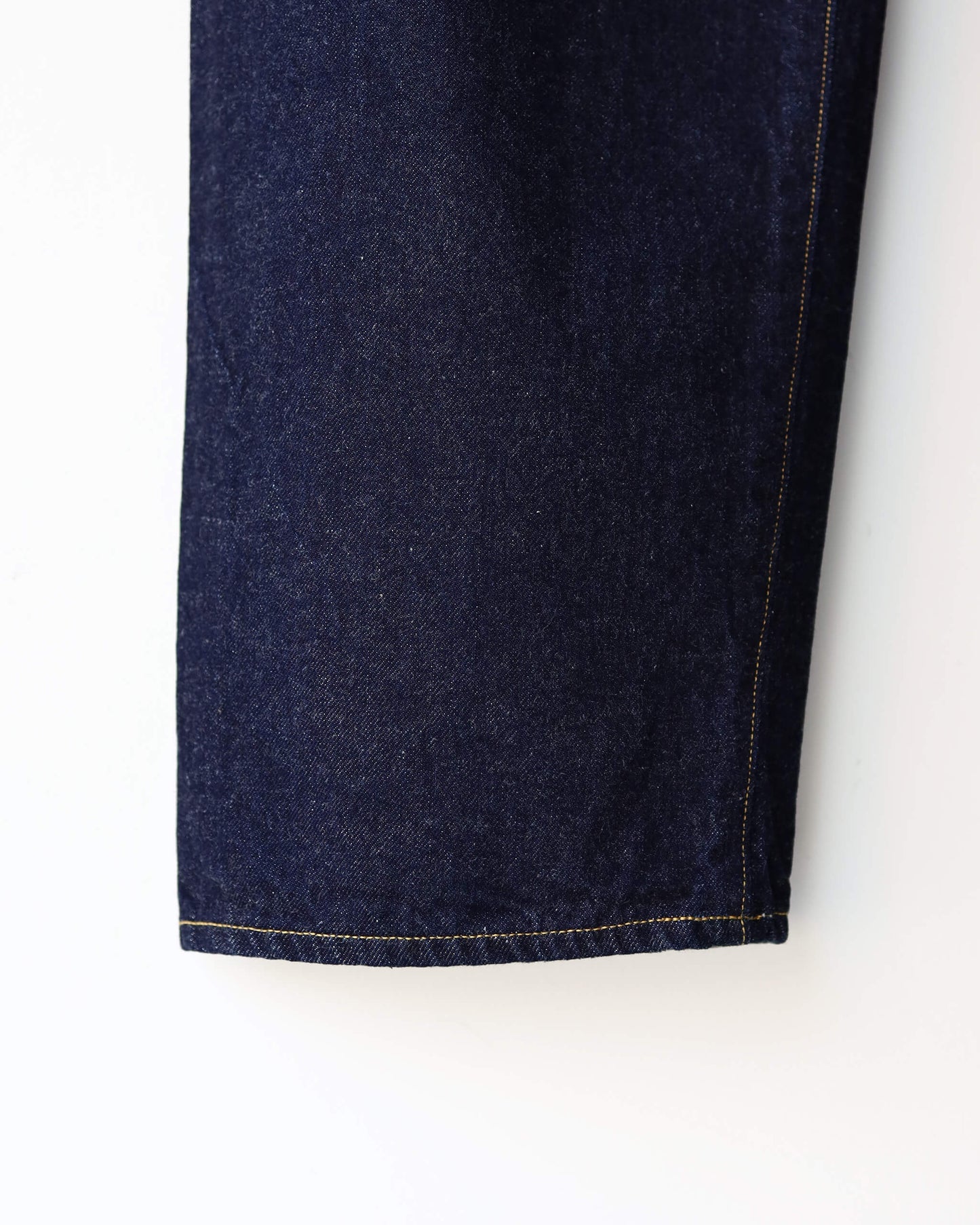 WIDE TAPERED DENIM PANTS "OW/INDIGO"