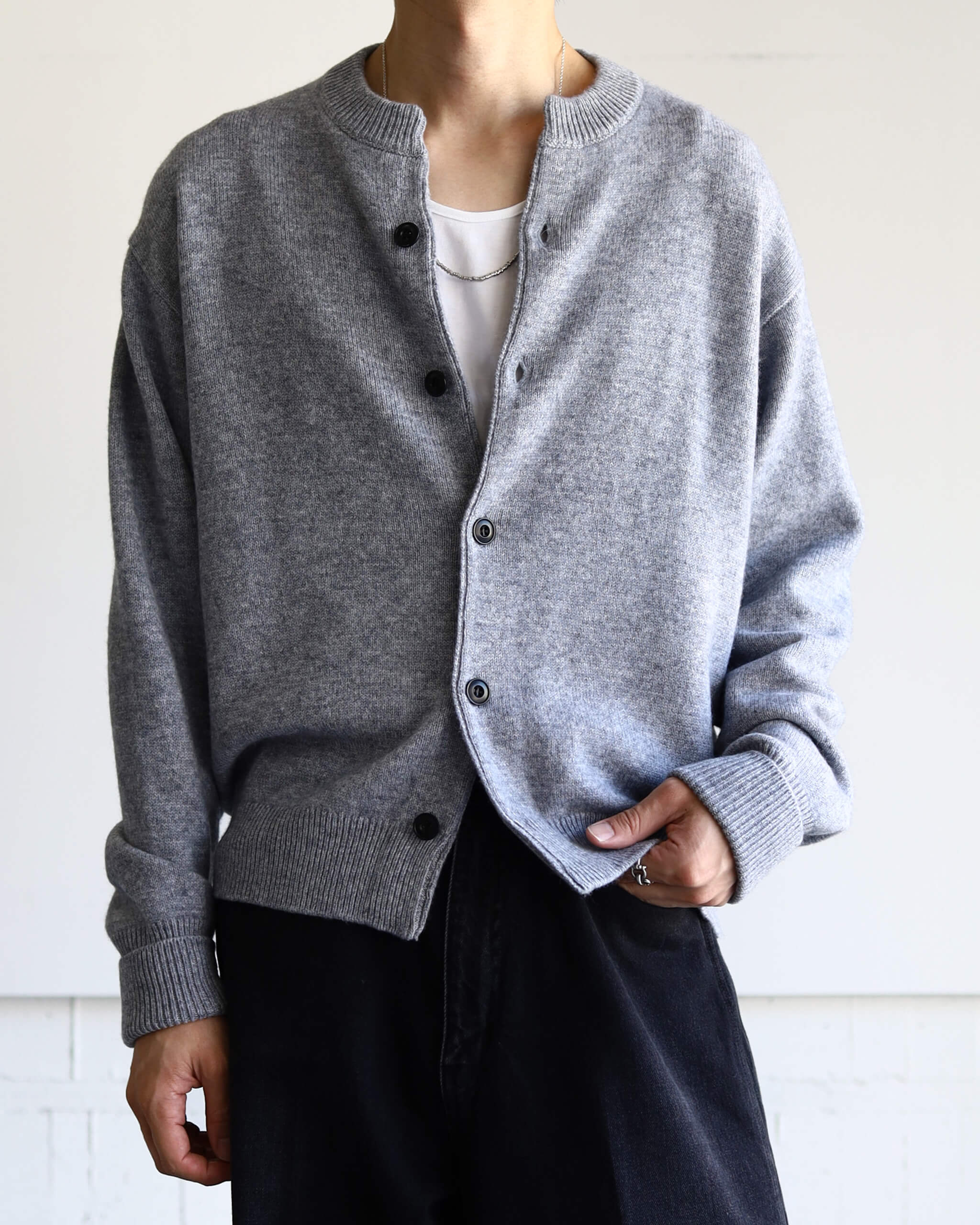 トップス satou flower crew cardigan \"nezumi\" satou flower crew cardigan 