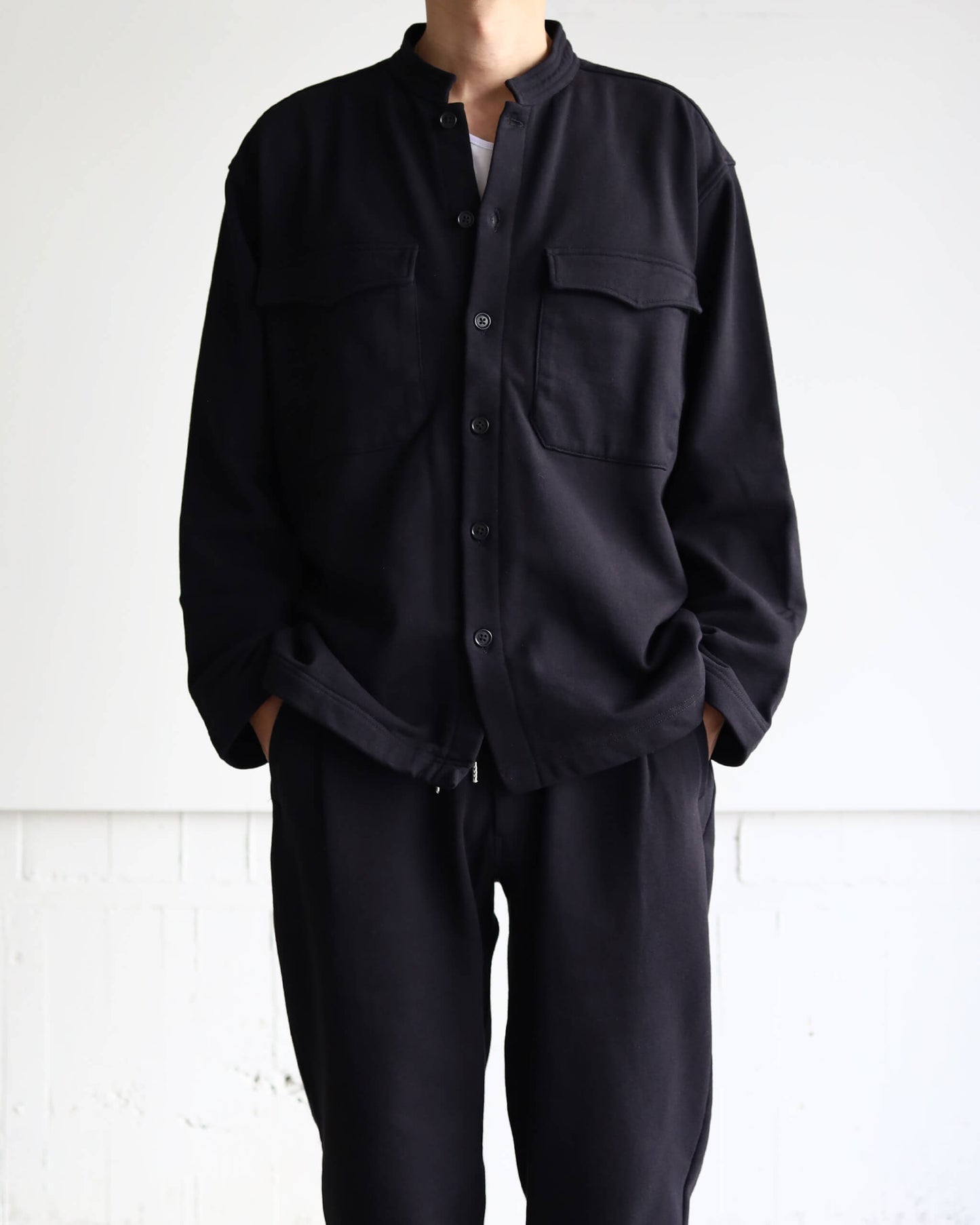 FINE LOOP BACK / COLLARLESS SHIRT "BLACK"