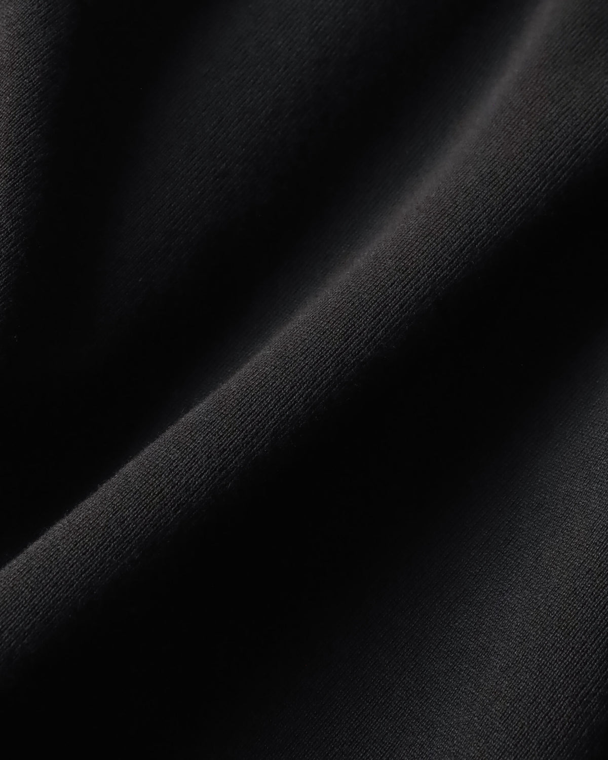 The Snap / FEATHER "BLACK"