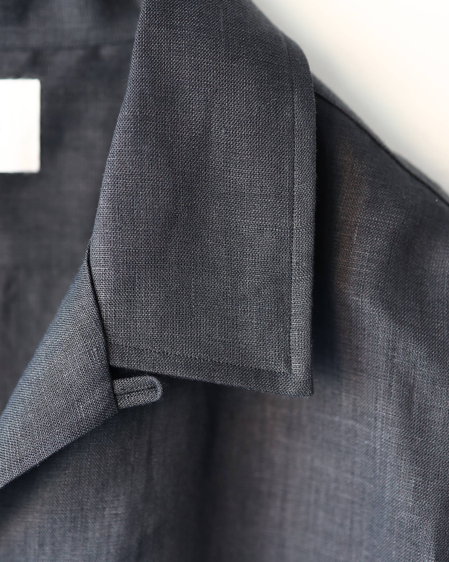 COMFORT FIT OPEN COLLAR SHIRT HEMP SHIRTING "BLACK"