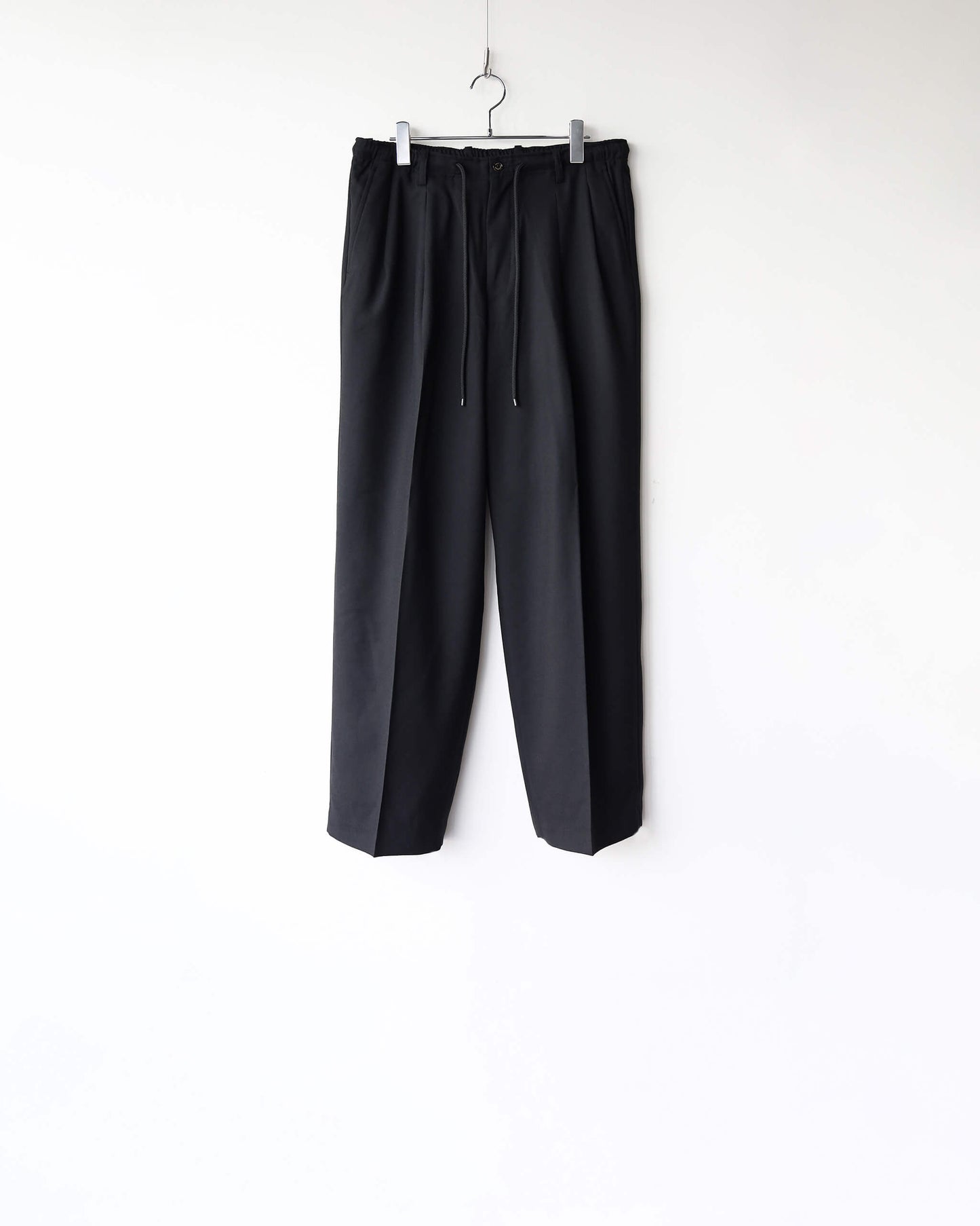 DOUBLE PLEATED EASY TROUSERS 2/80 ORGANIC WOOL VIYELLA "BLACK"