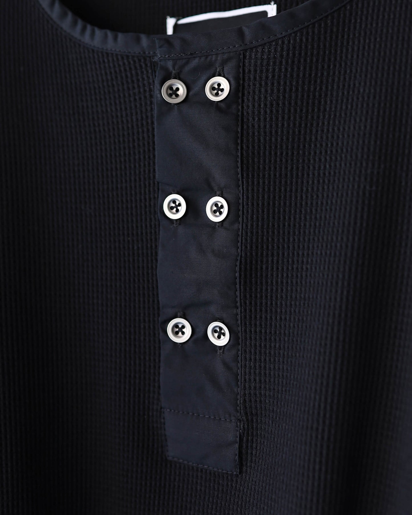 DOUBLE HENLEY L/S TEE "BLACK"