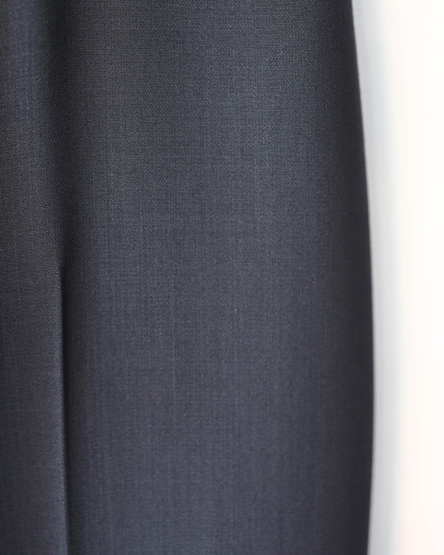 FLAT TAPERED TROUSERS ORGANIC WOOL LIGHT SERGE "BLACK"