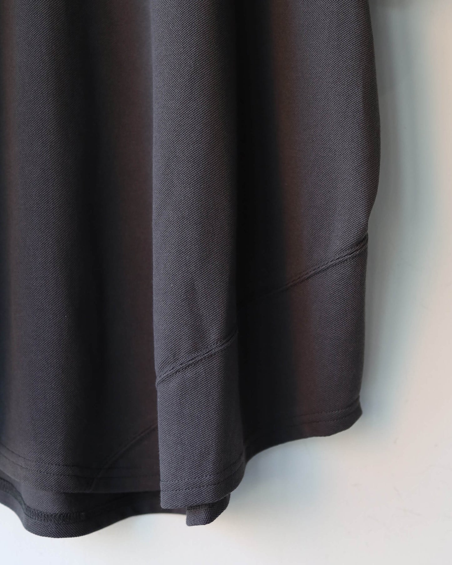 SPIRAL CUT POLO "Charcoal Black"