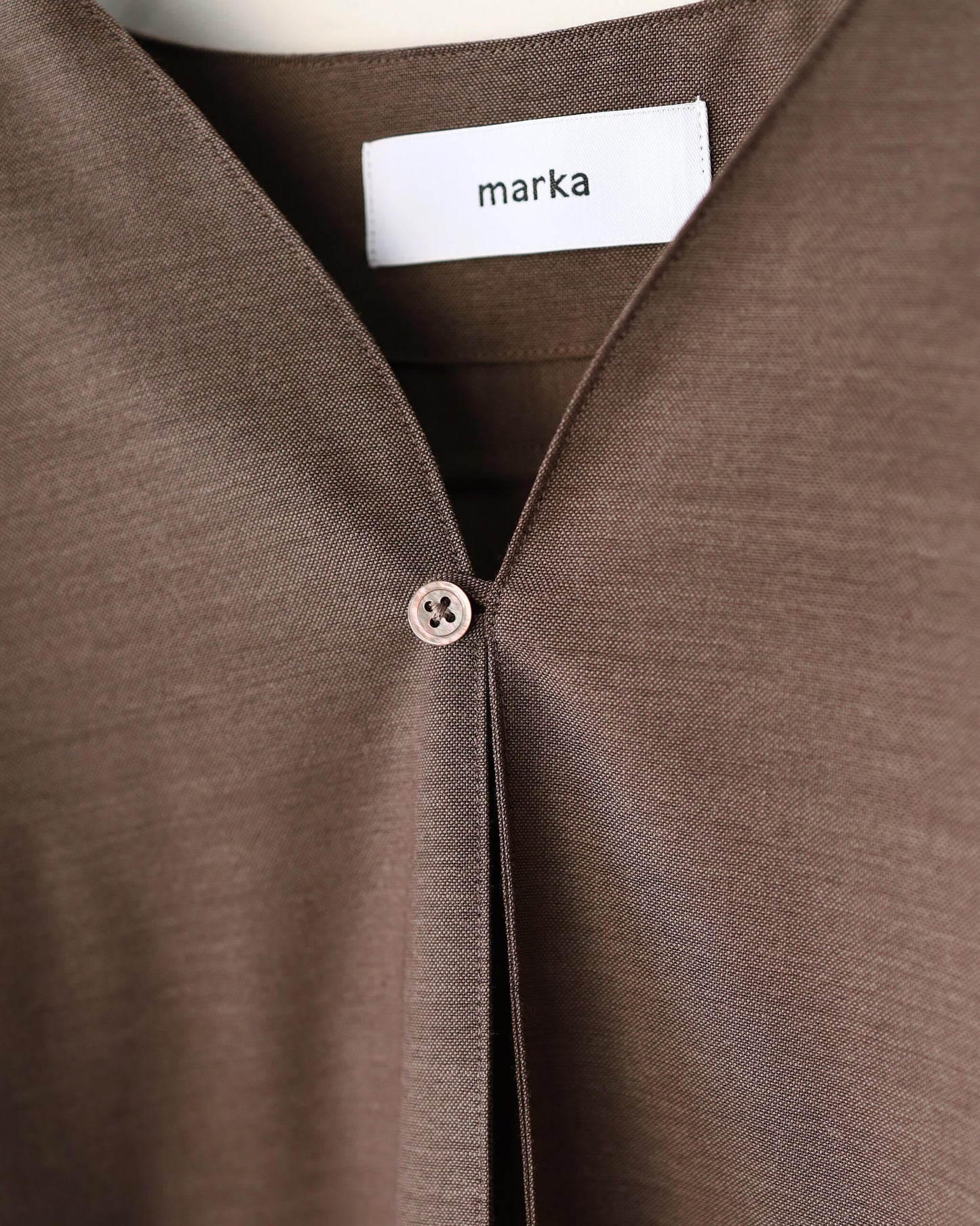 SKIPPER SHIRT WOOL HIGH TWIST TROPICAL "BROWN"