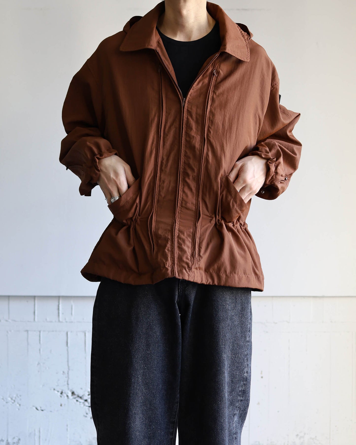 CRUSHED NYLON FULL PACK JACKET "BROWN"