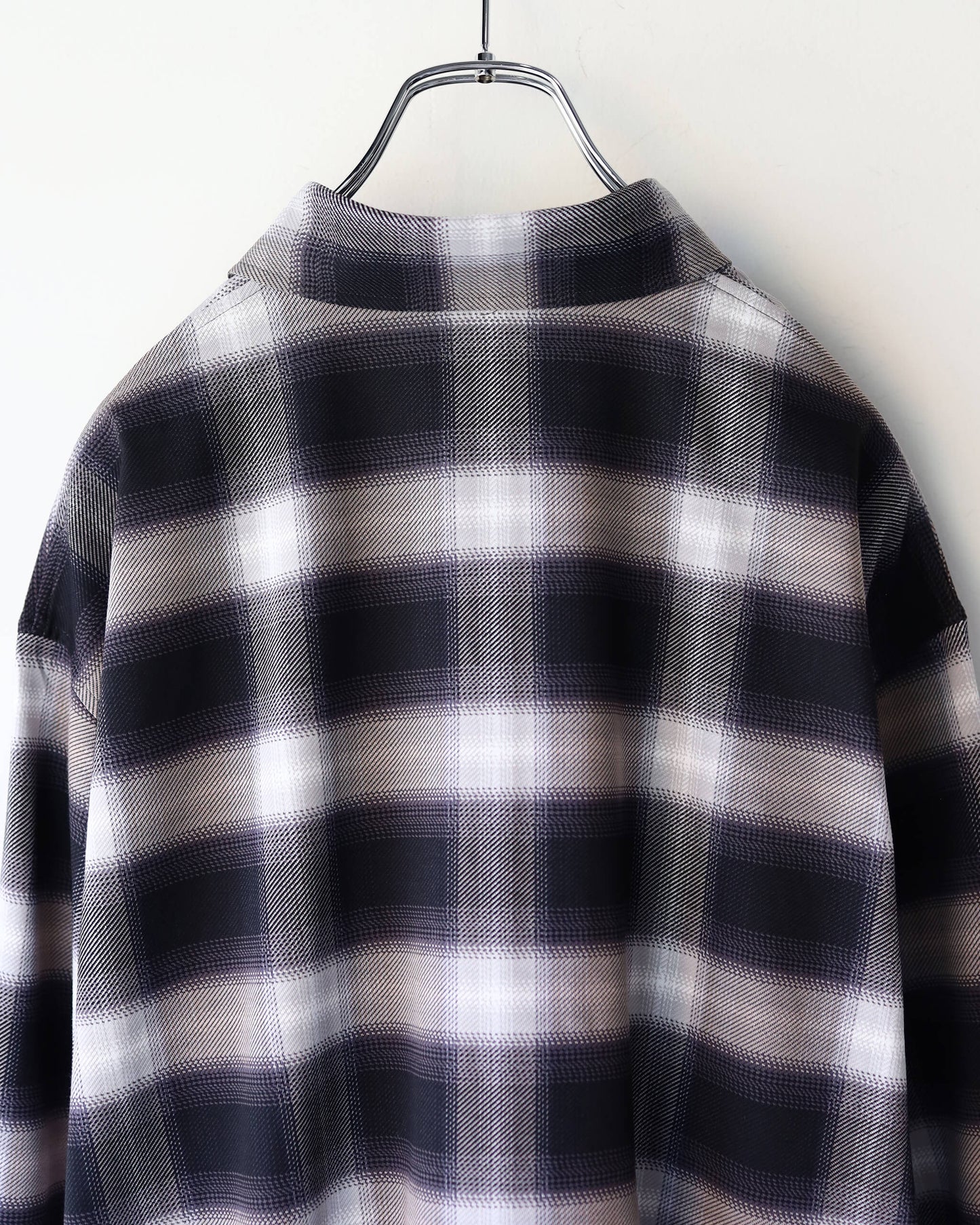 28G Ombre Check Balise Shirt "BLACK WHITE"
