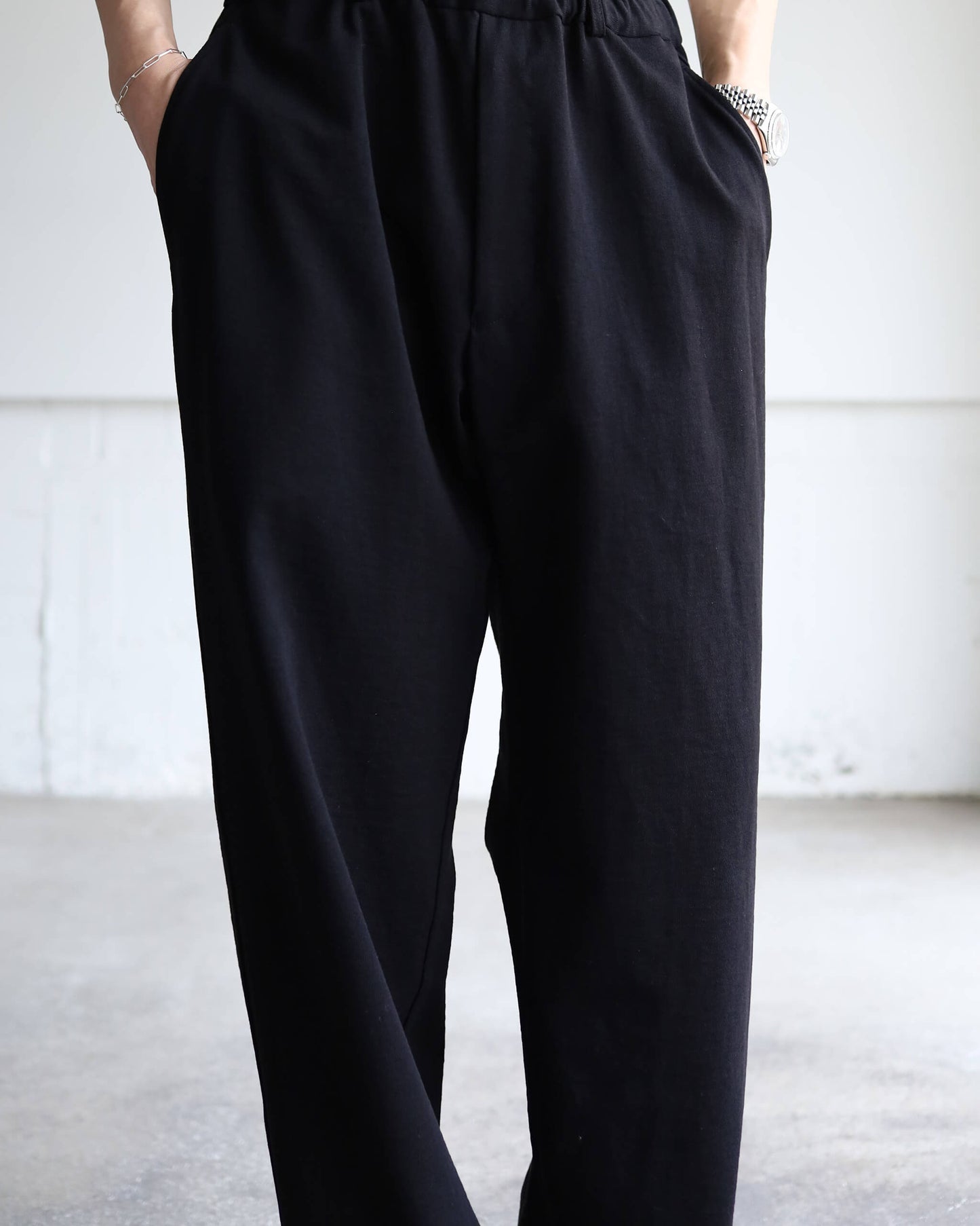 The Step / PEBBLE "BLACK"