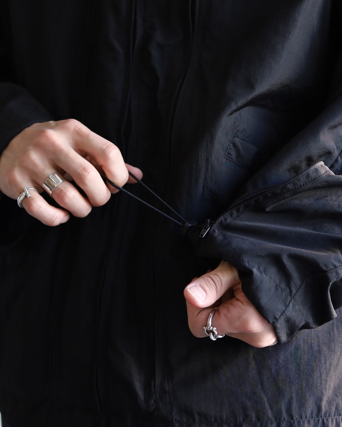 CRUSHED NYLON FULL PACK JACKET "BLACK"