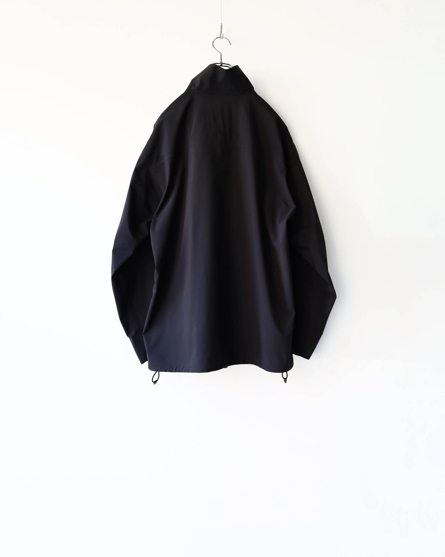 BREATHABLE WATERPROOF OVER JACKET "BLACK"