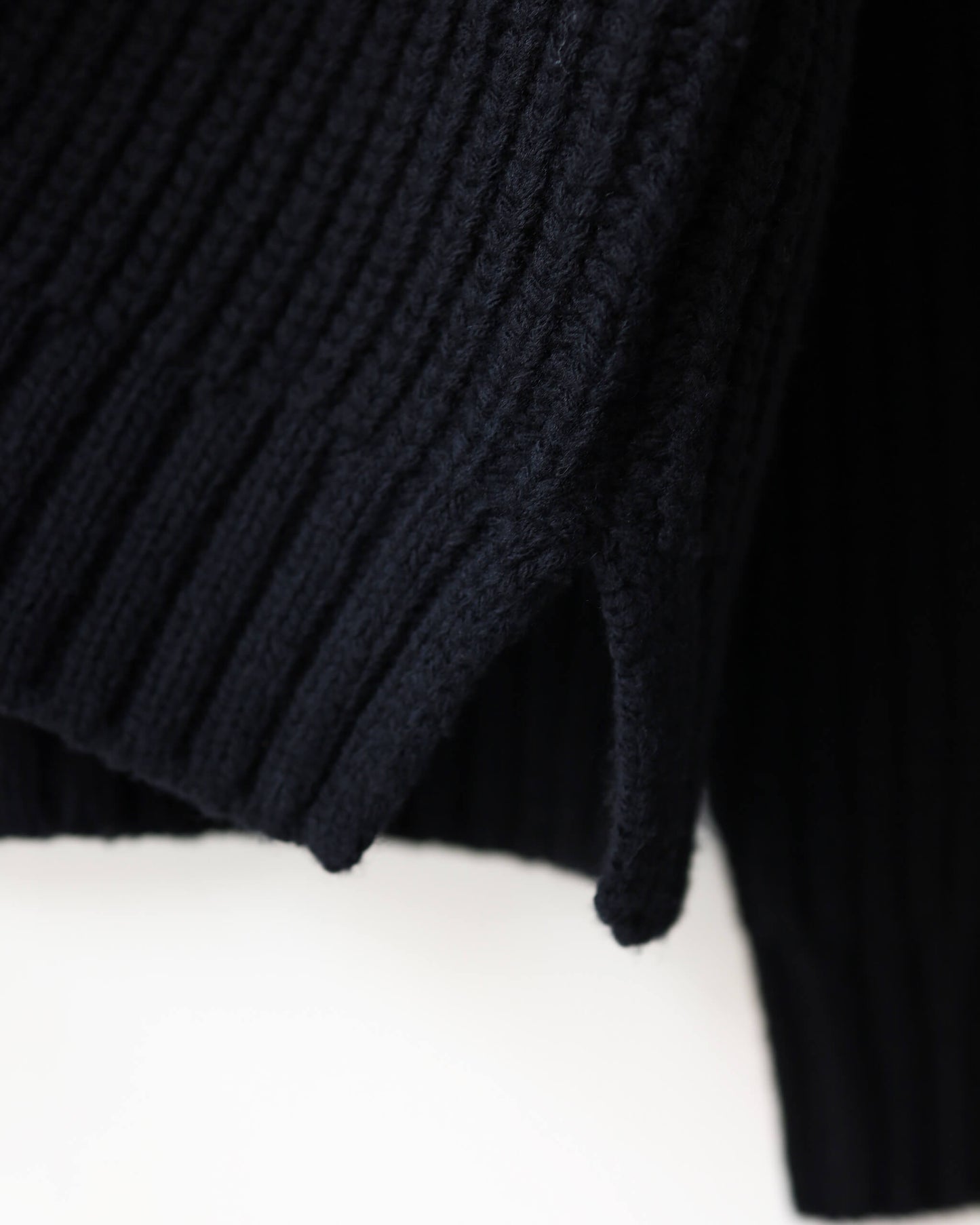 MERINO WOOL BUDDY "BLACK"