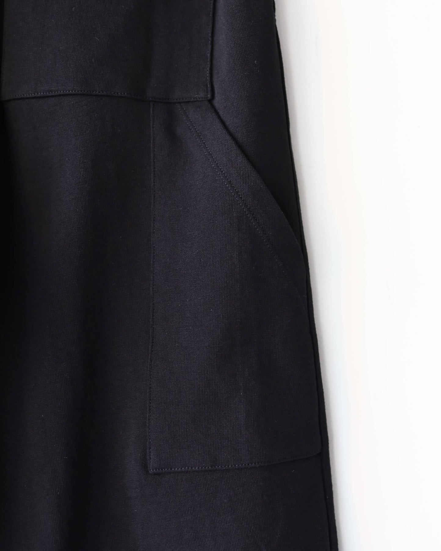 The Drift / PEBBLE "BLACK"