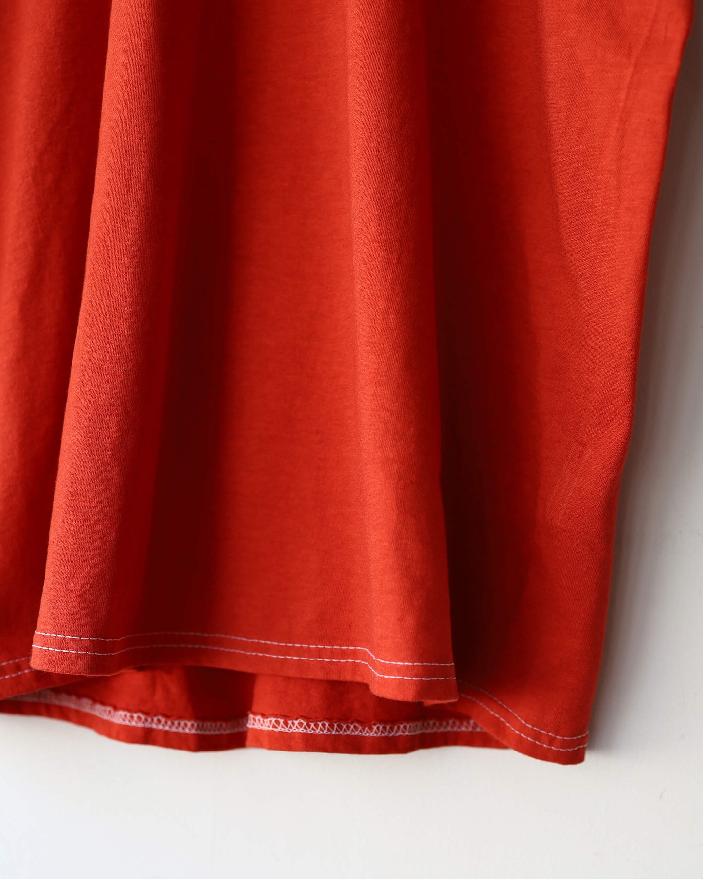T-SHIRT [ X BRACKETS ] "RED"