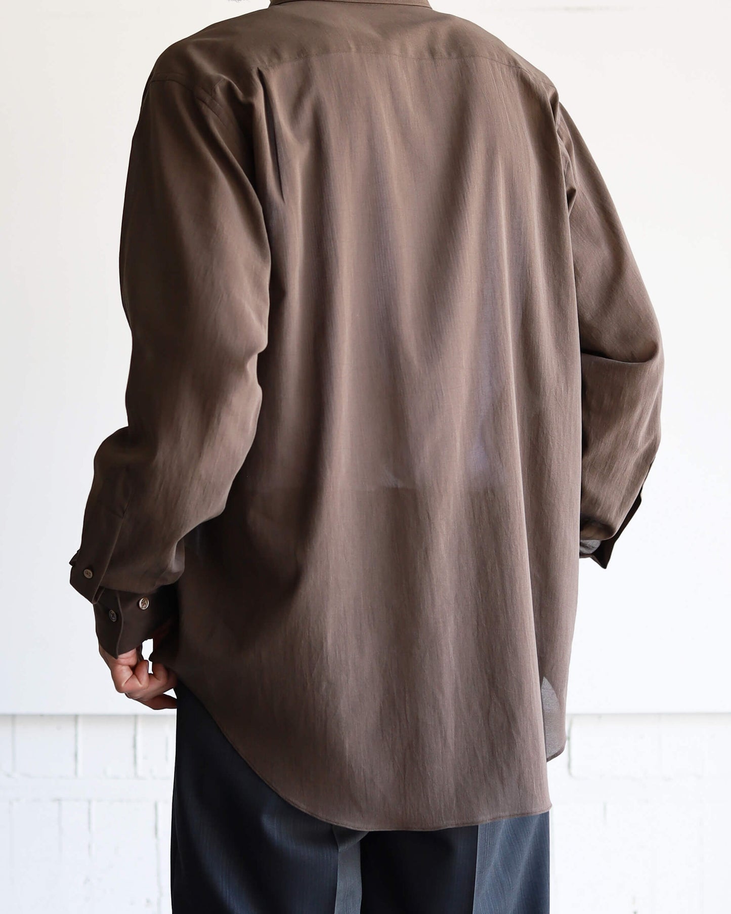 REGULAR COLLAR SHIRT ORGANIC COTTON HIGH TWIST LAWN "BROWN"