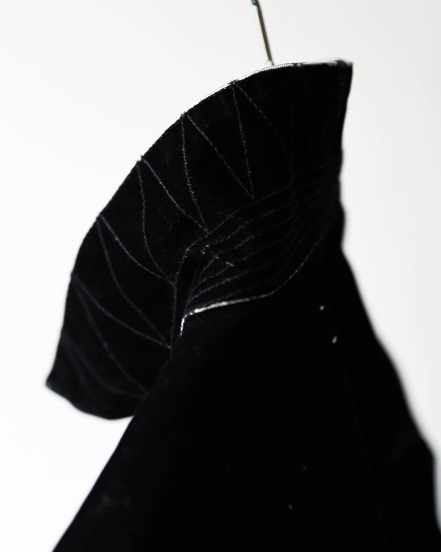 FLOCKY JACKET "BLACK"