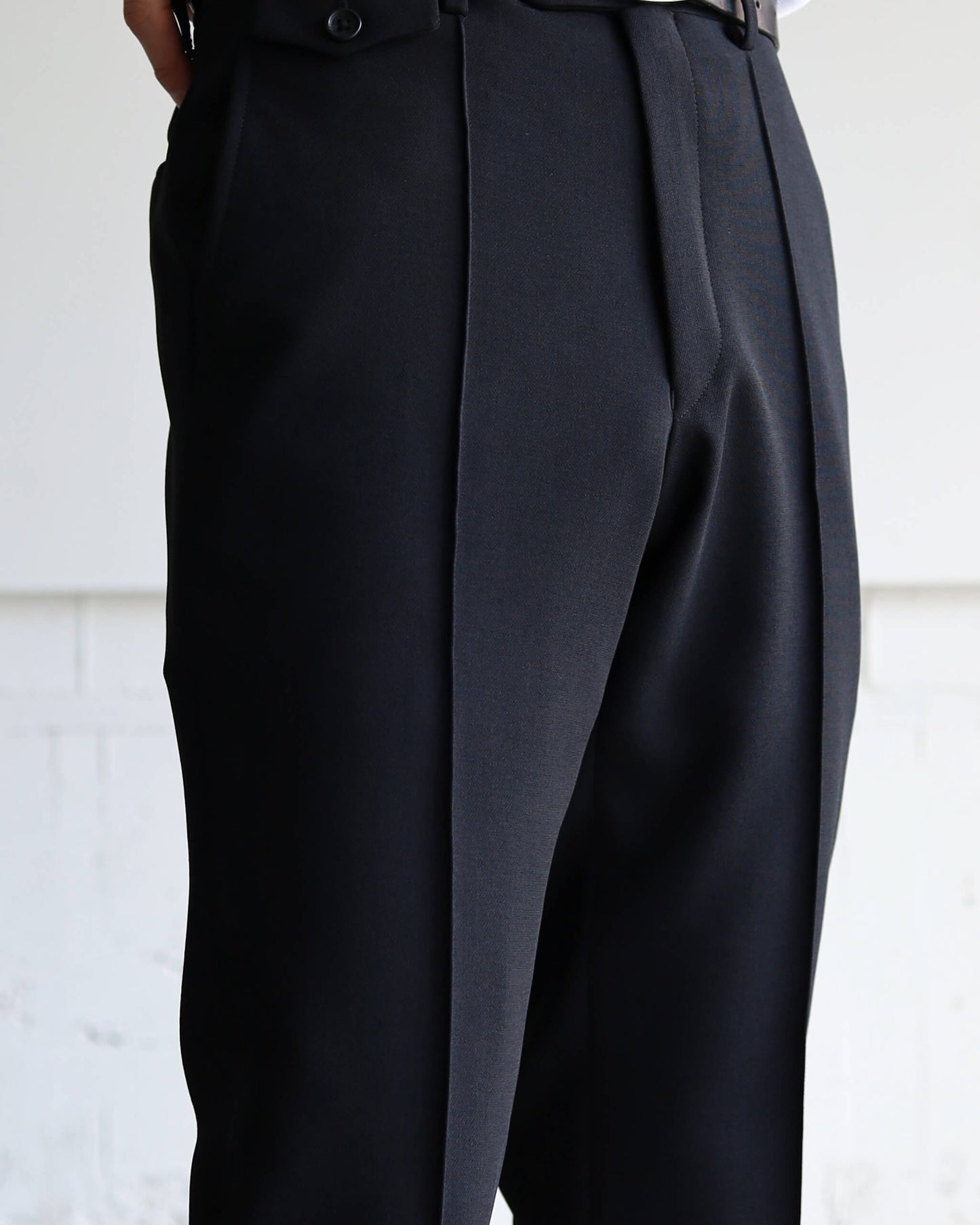 LINER TROUSERS "BLACK"