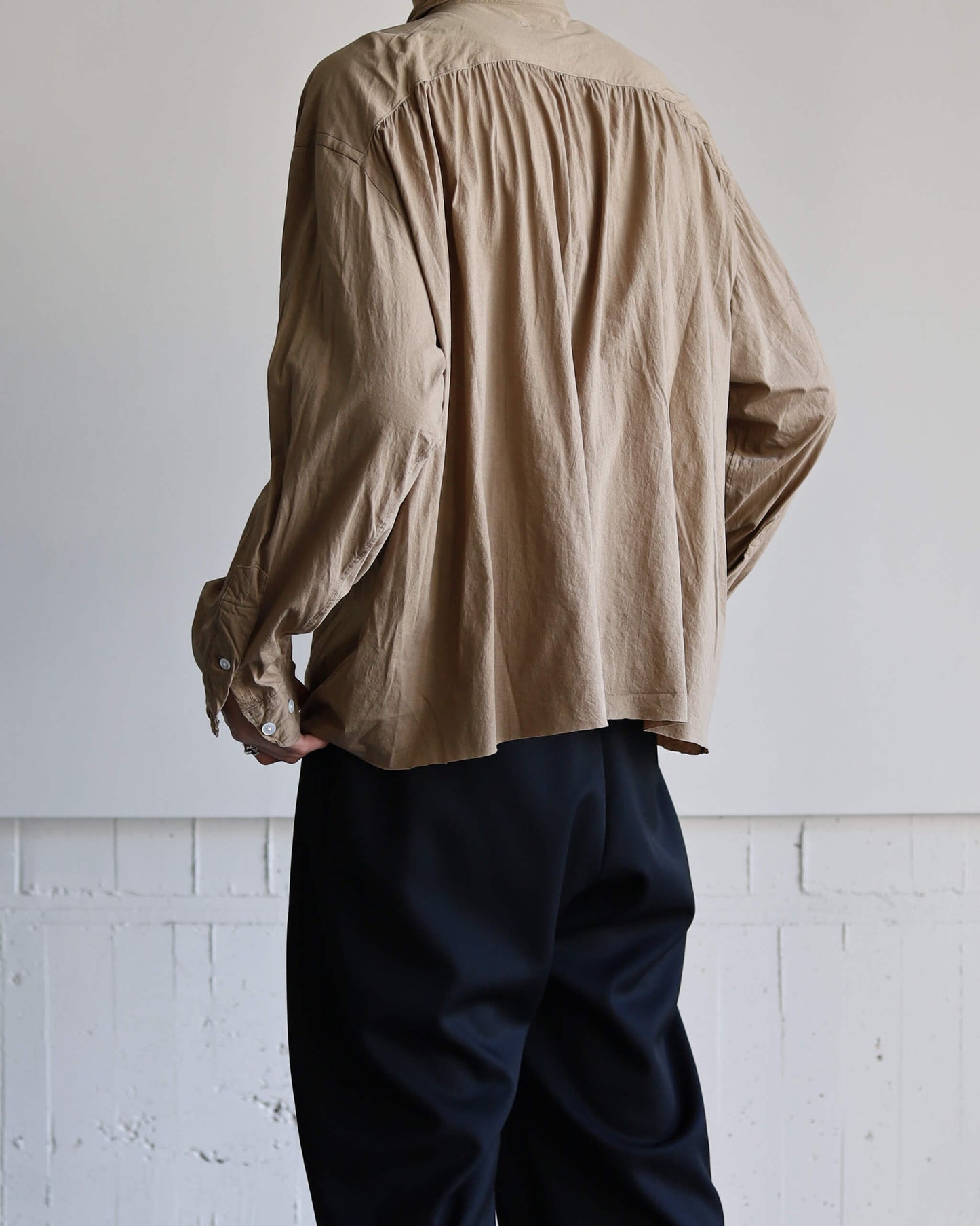 46G Artisan Shirt "KHAKI BEIGE"