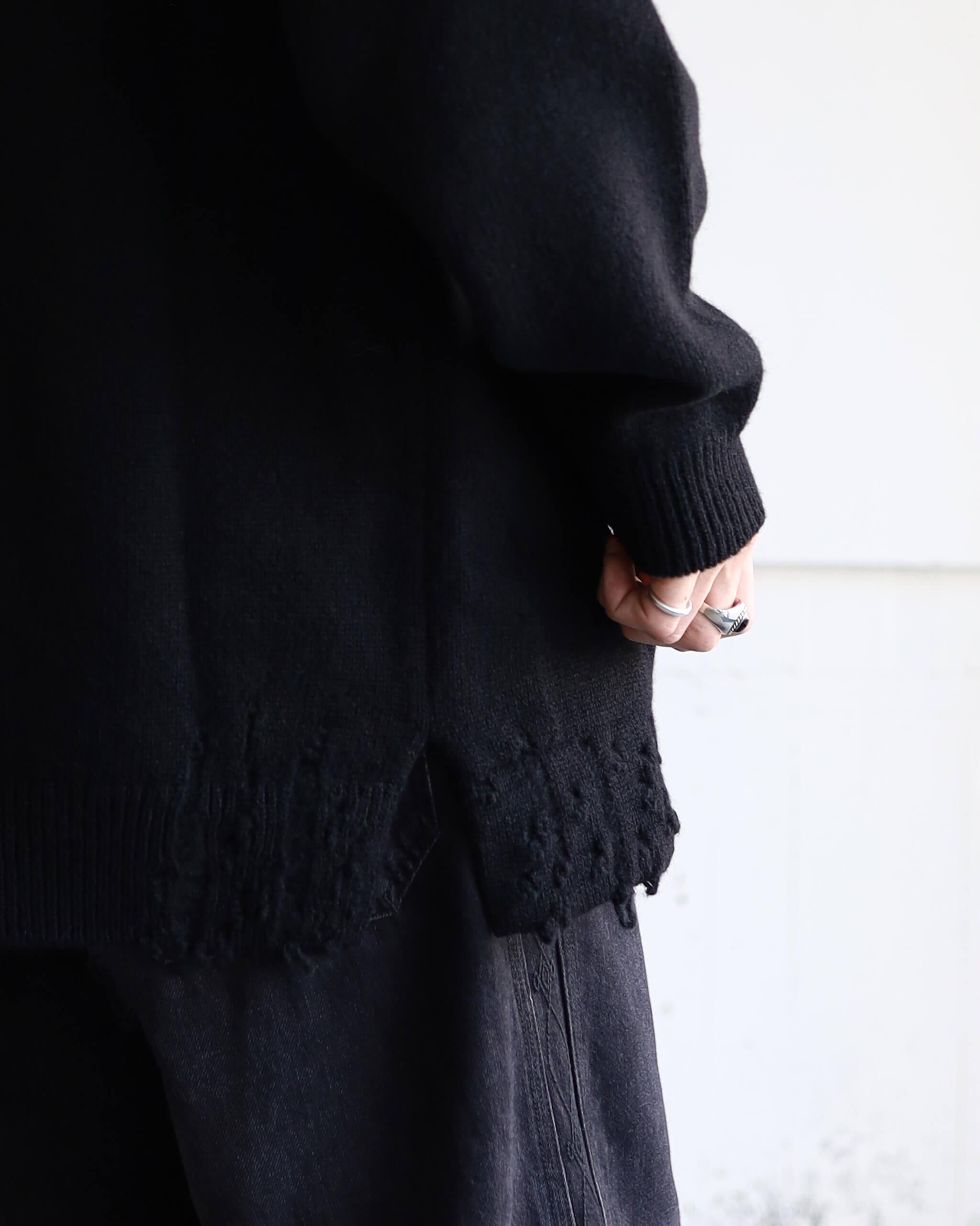 TOHNAI CHUNKY WOOL / KNIT CARDIGAN 